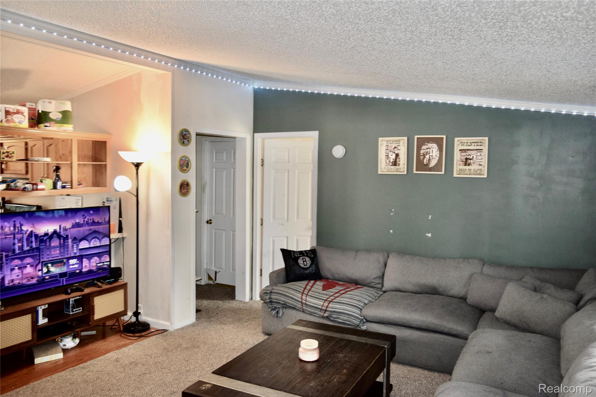 2140 S Dye Road Property Photo 4