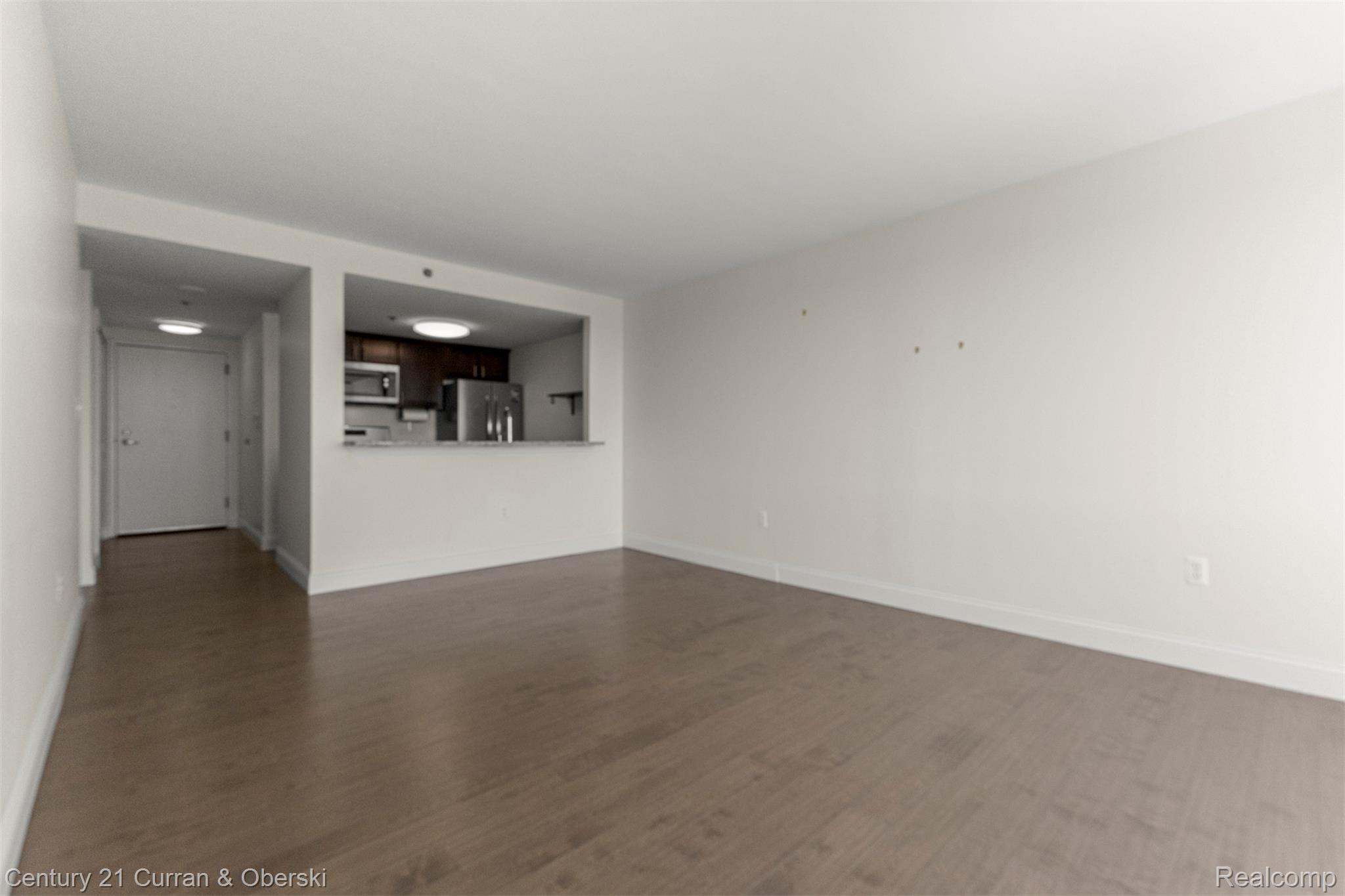 250 E Harbortown Drive 708 Property Photo 8