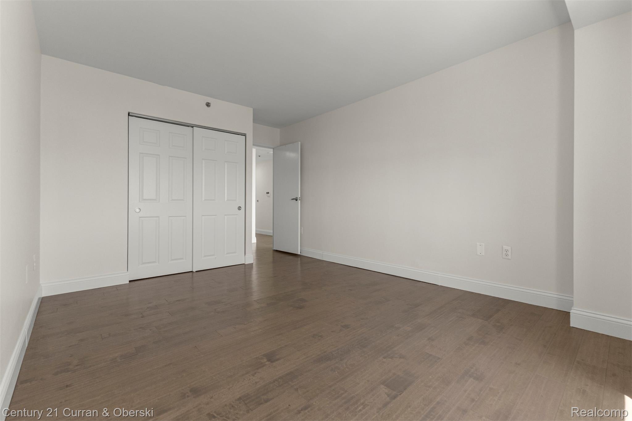 250 E Harbortown Drive 708 Property Photo 17