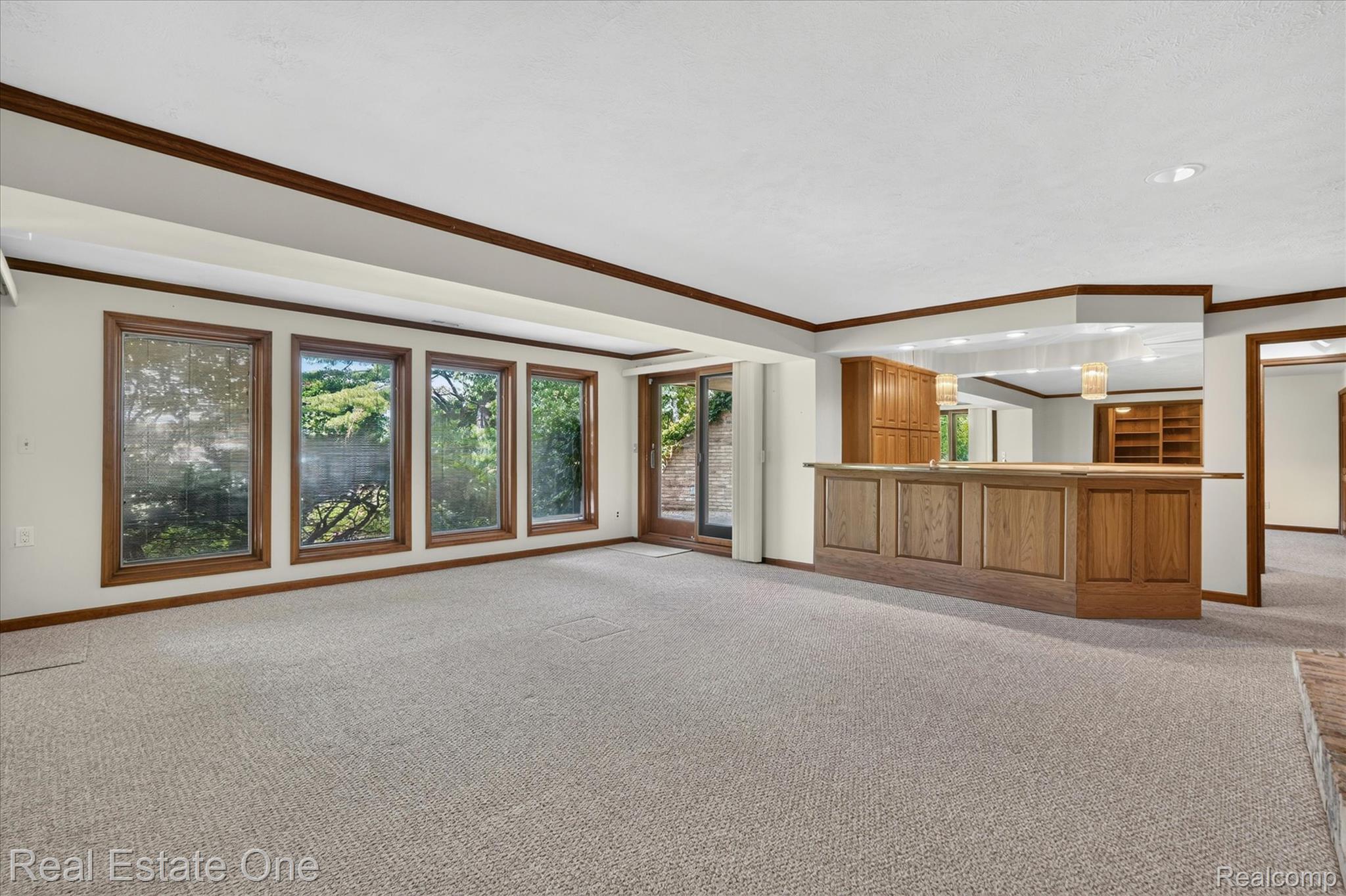5161 Ledgewood Drive Property Photo 44