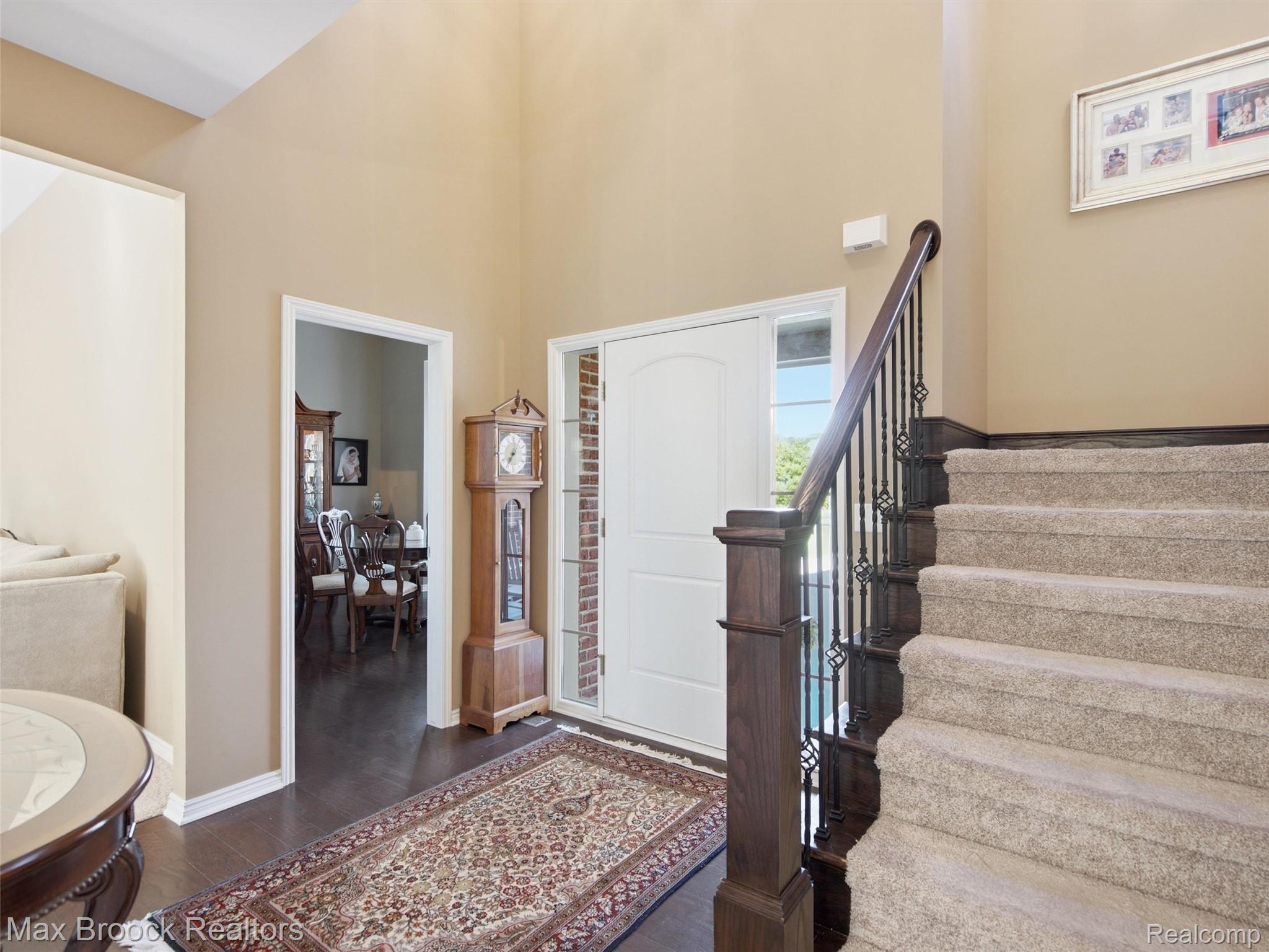 583 Birchcrest Court Property Photo 29