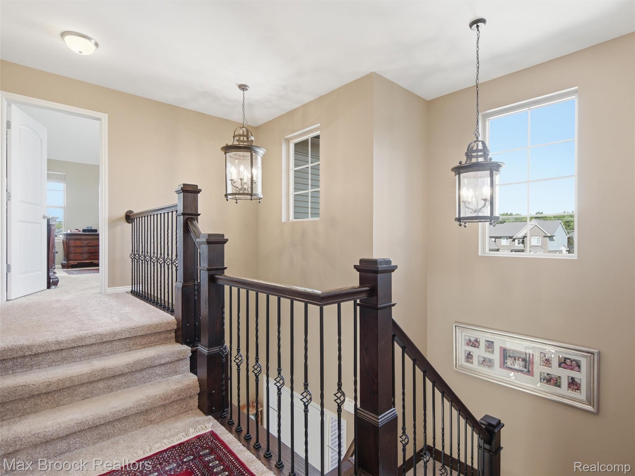 583 Birchcrest Court Property Photo 30