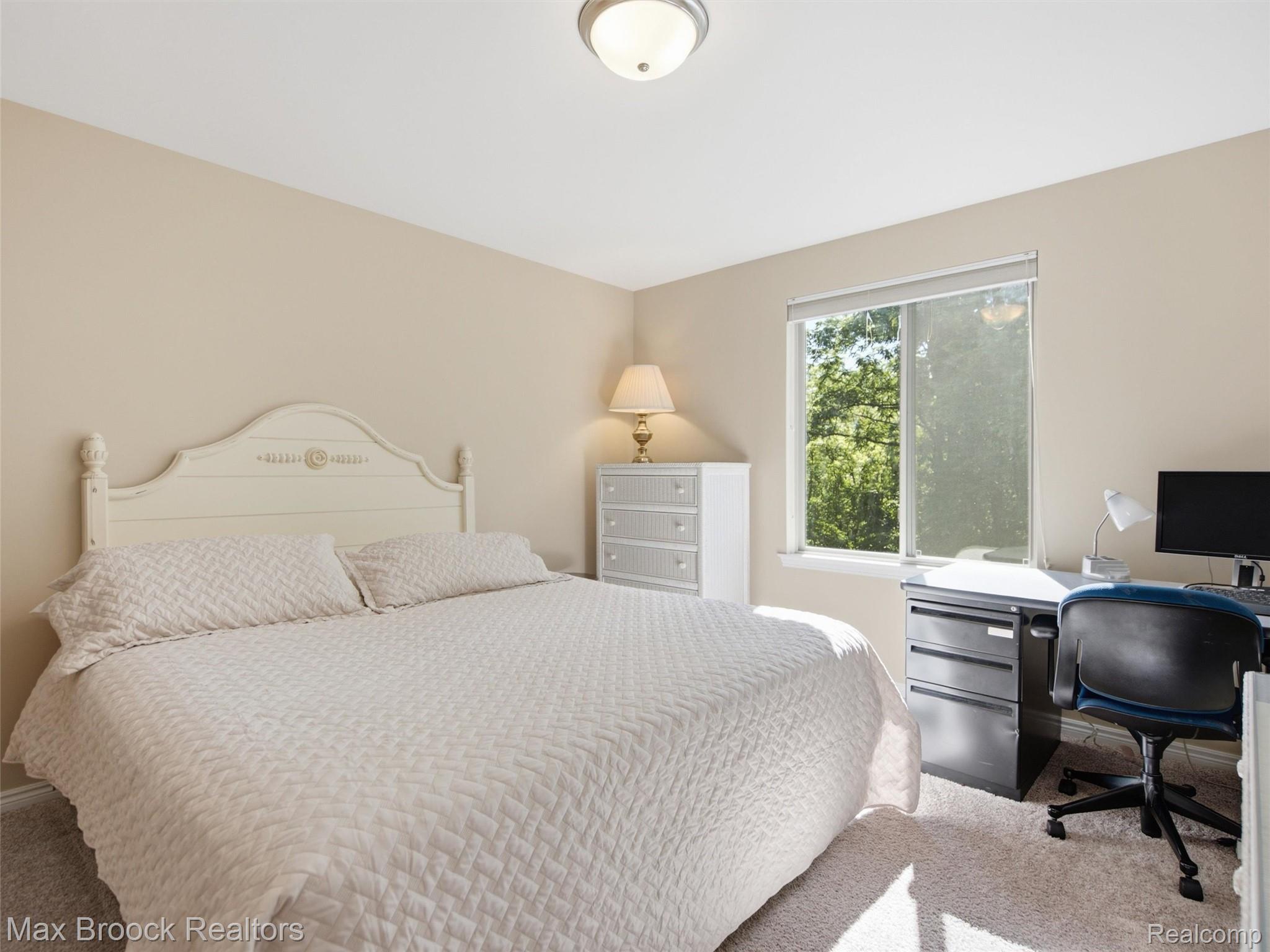583 Birchcrest Court Property Photo 39