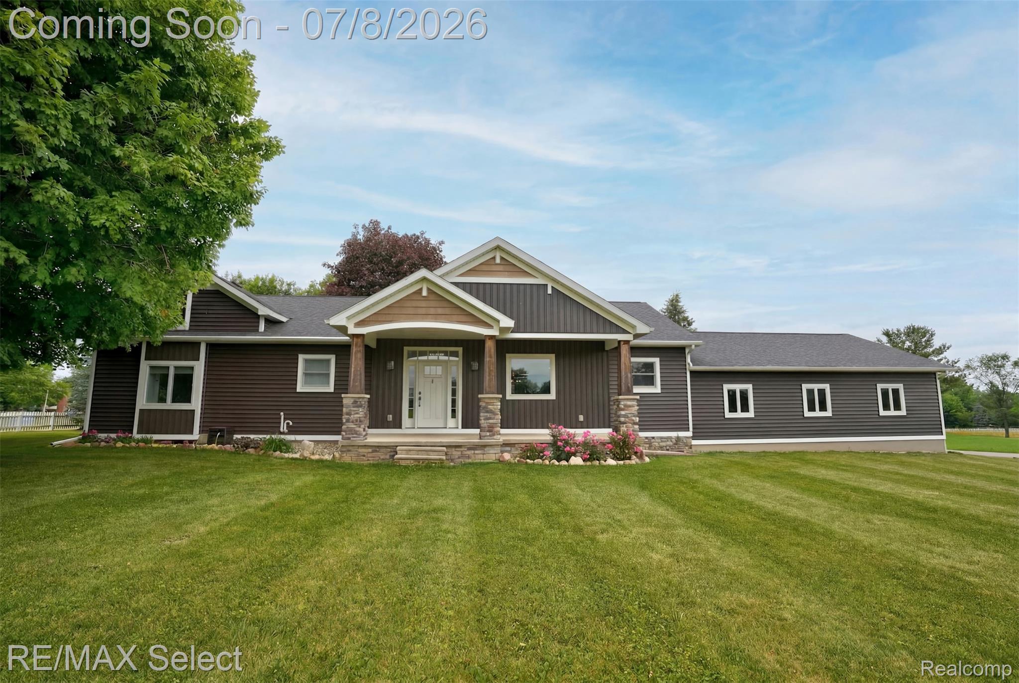 11025 Davison Road Property Photo 1