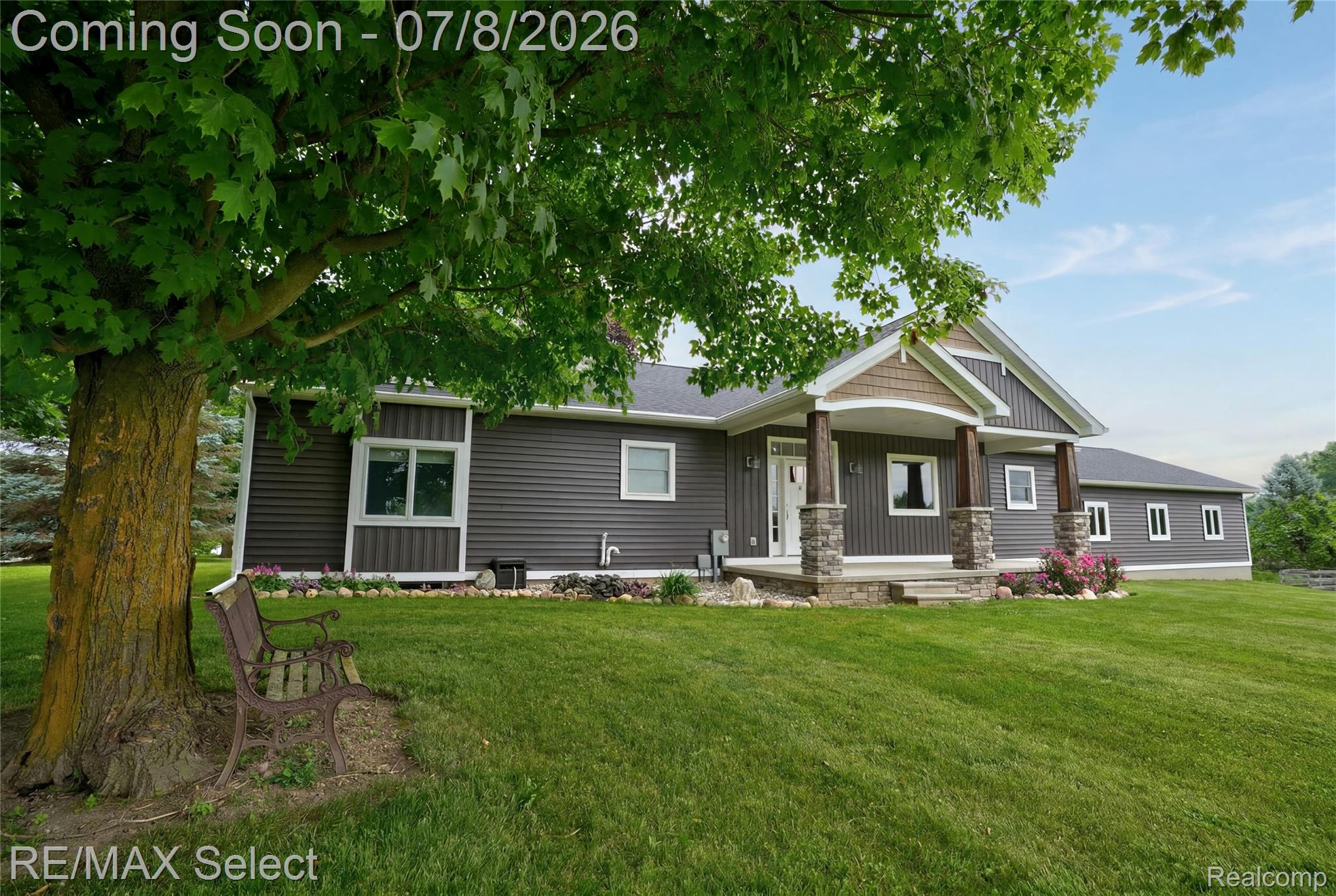 11025 Davison Road Property Photo 4