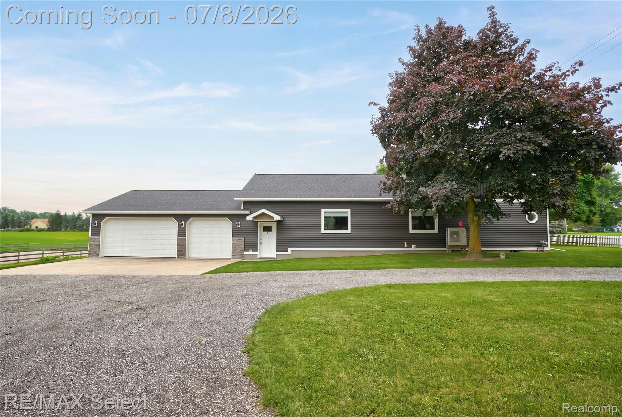 11025 Davison Road Property Photo 7