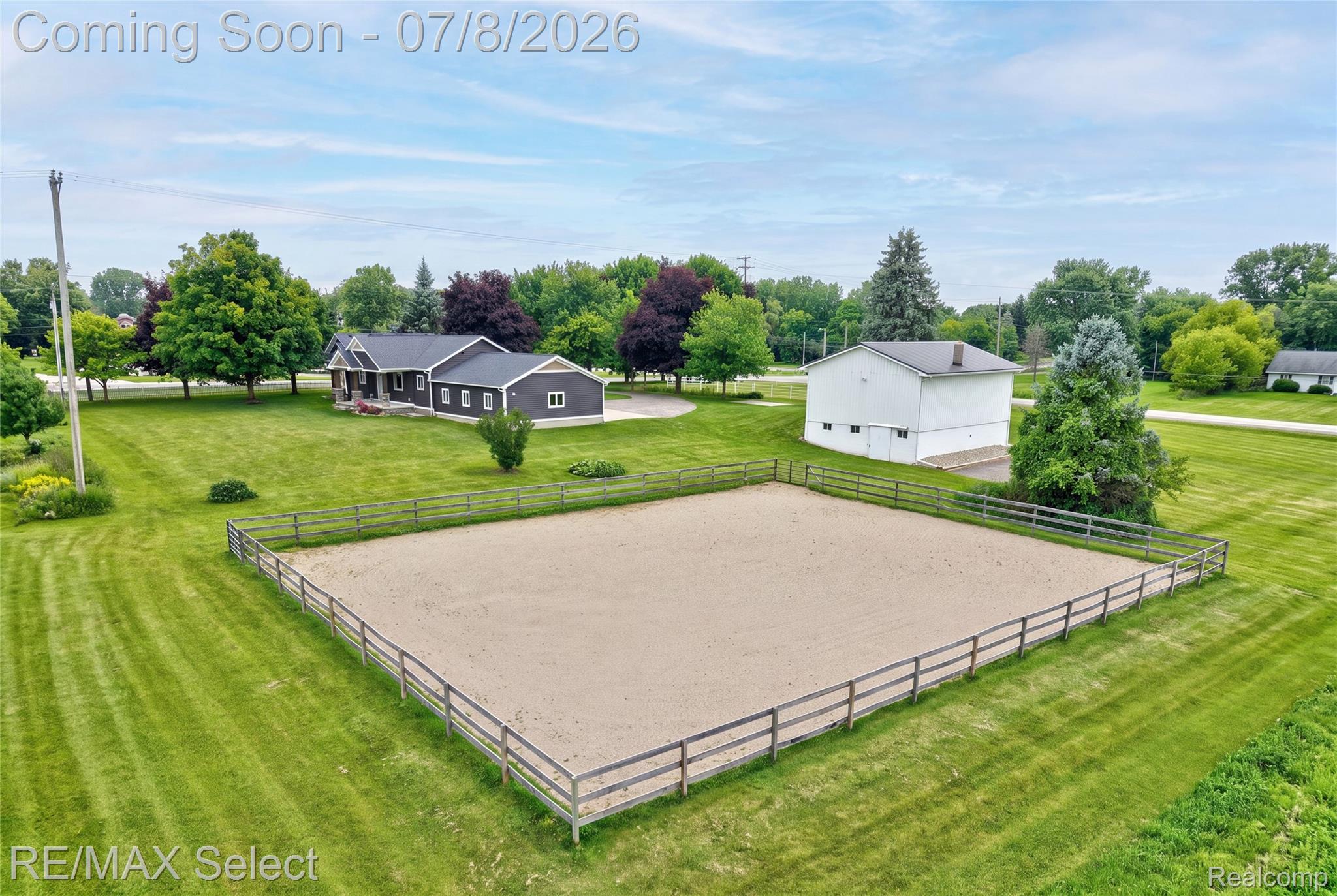 11025 Davison Road Property Photo 12