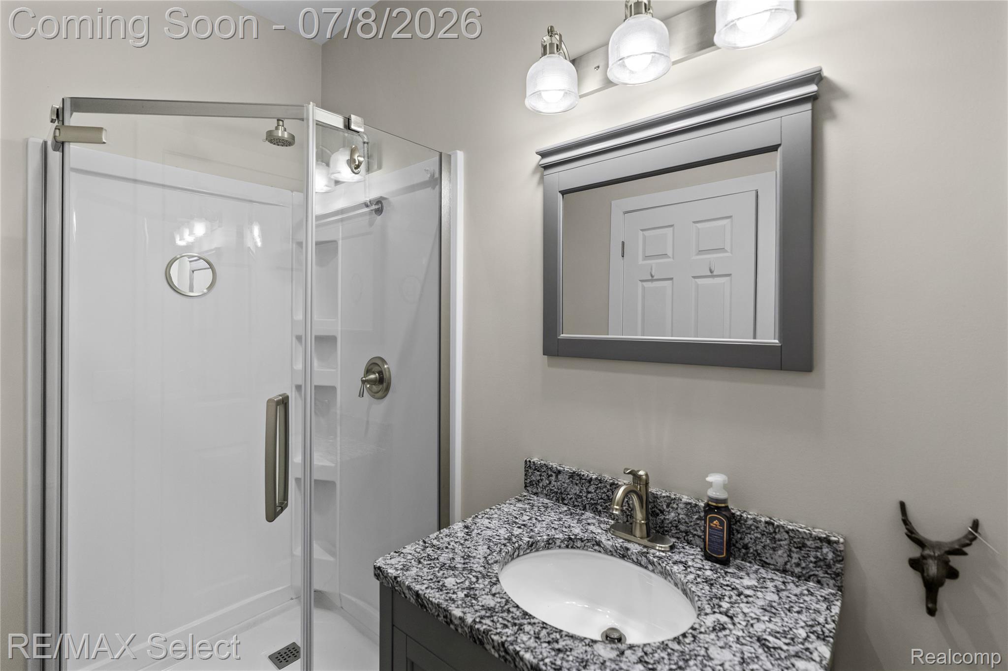 11025 Davison Road Property Photo 39