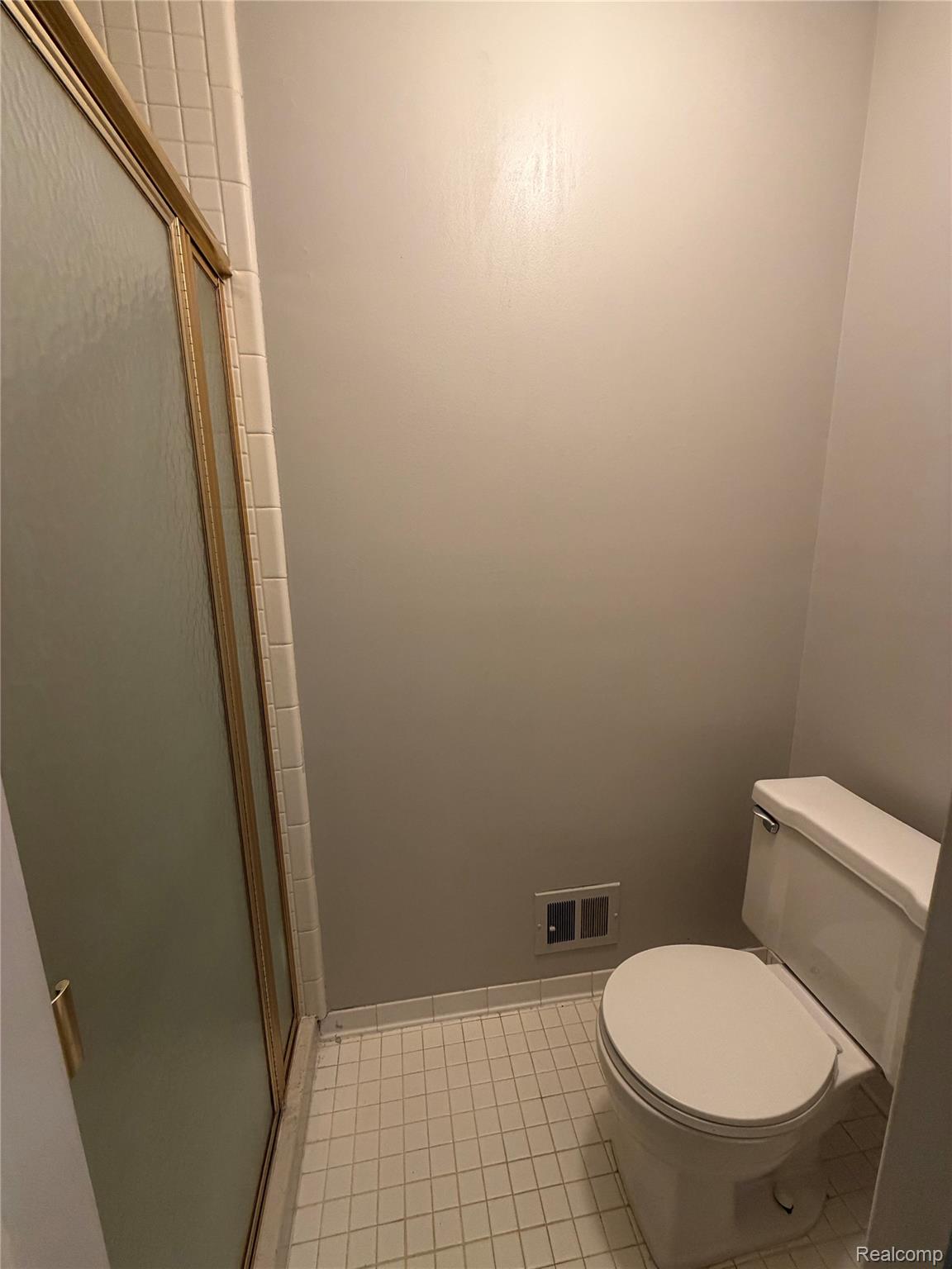37407 Charter Oaks Boulevard Property Photo 15