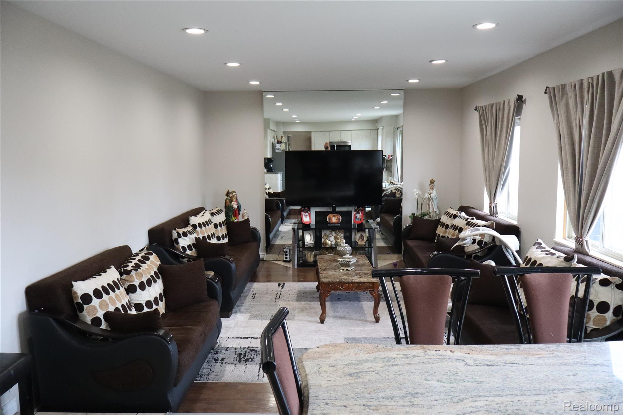 39552 Forbes Drive Property Photo 13