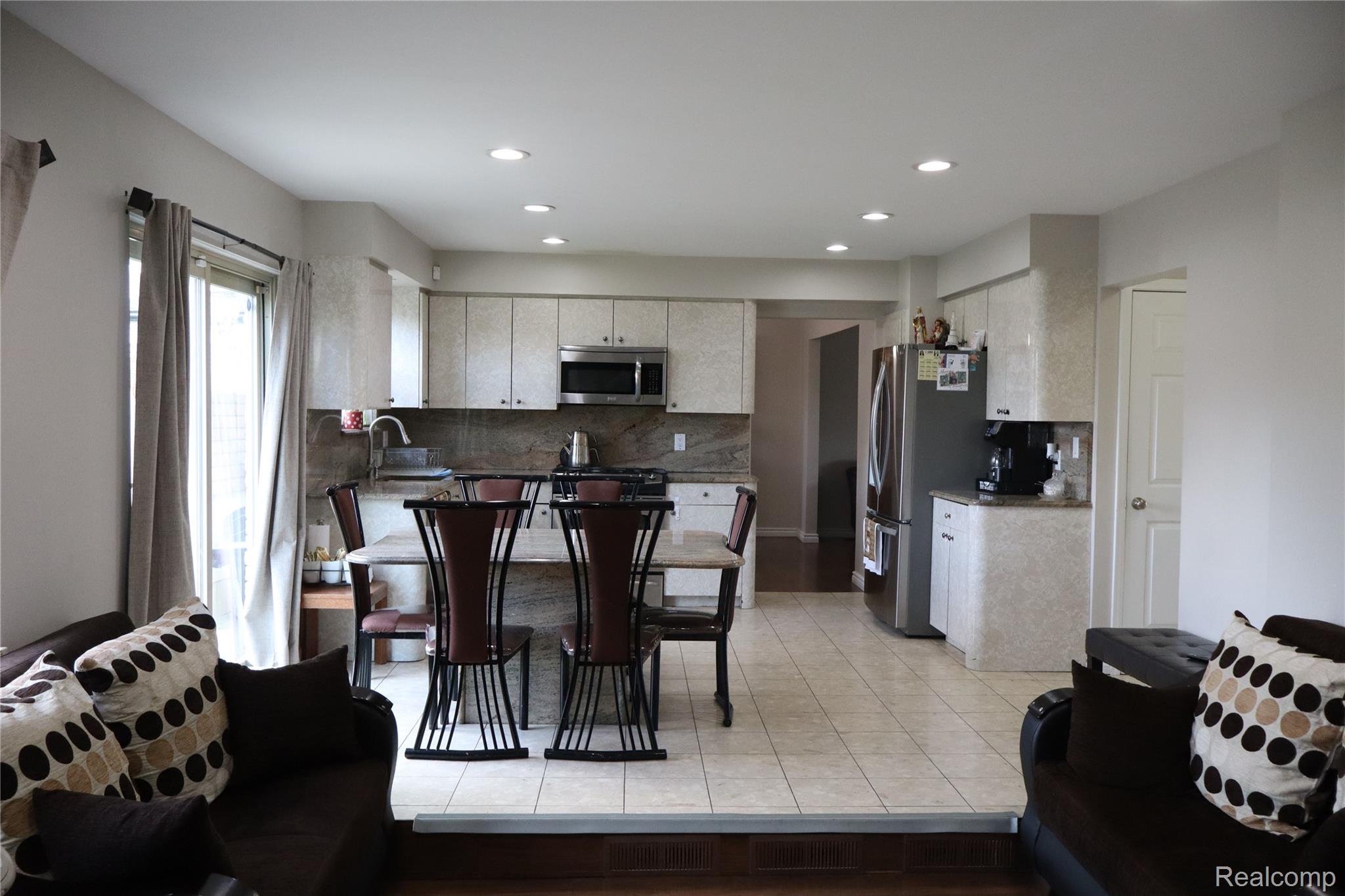 39552 Forbes Drive Property Photo 18