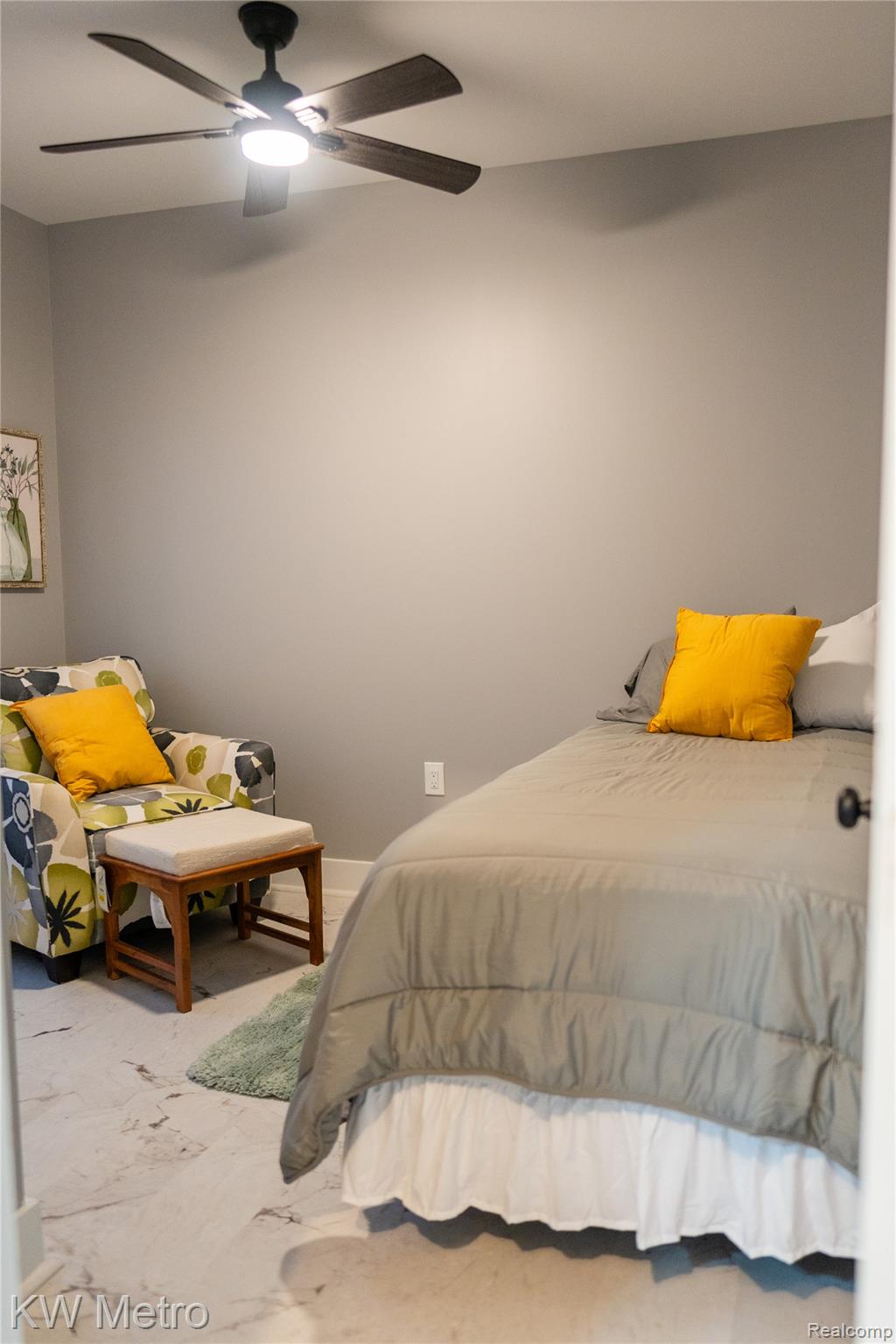 1452 Collingwood Street Property Photo 11