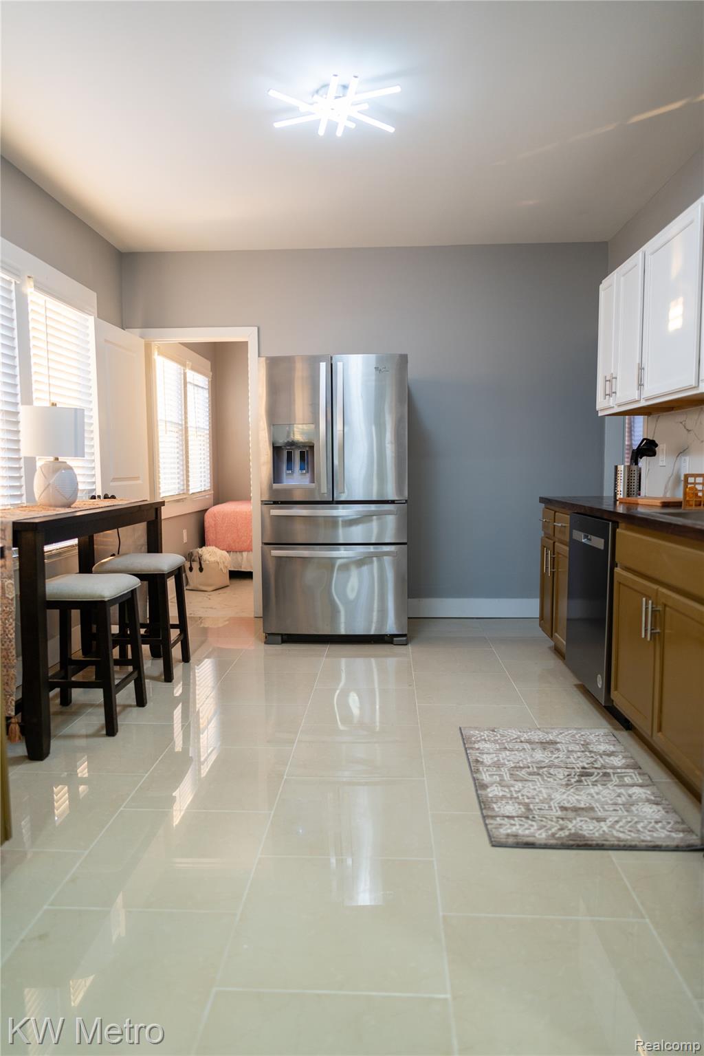 1452 Collingwood Street Property Photo 13