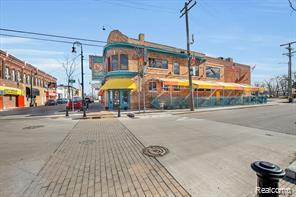 2105 25th Street Property Photo 9