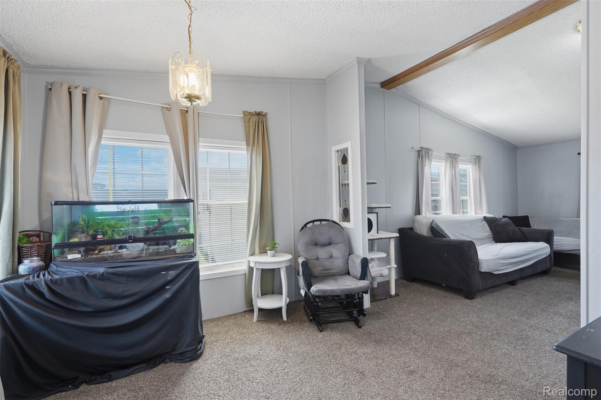28725 Parkview Property Photo 12