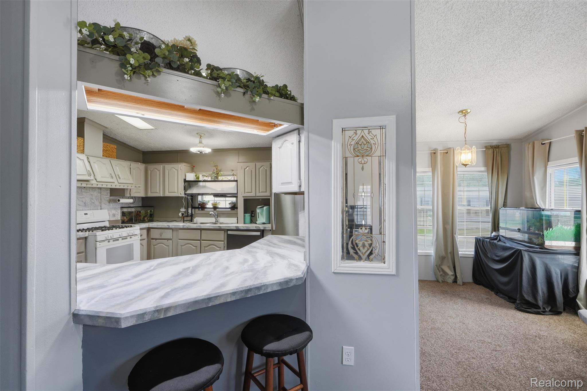 28725 Parkview Property Photo 13