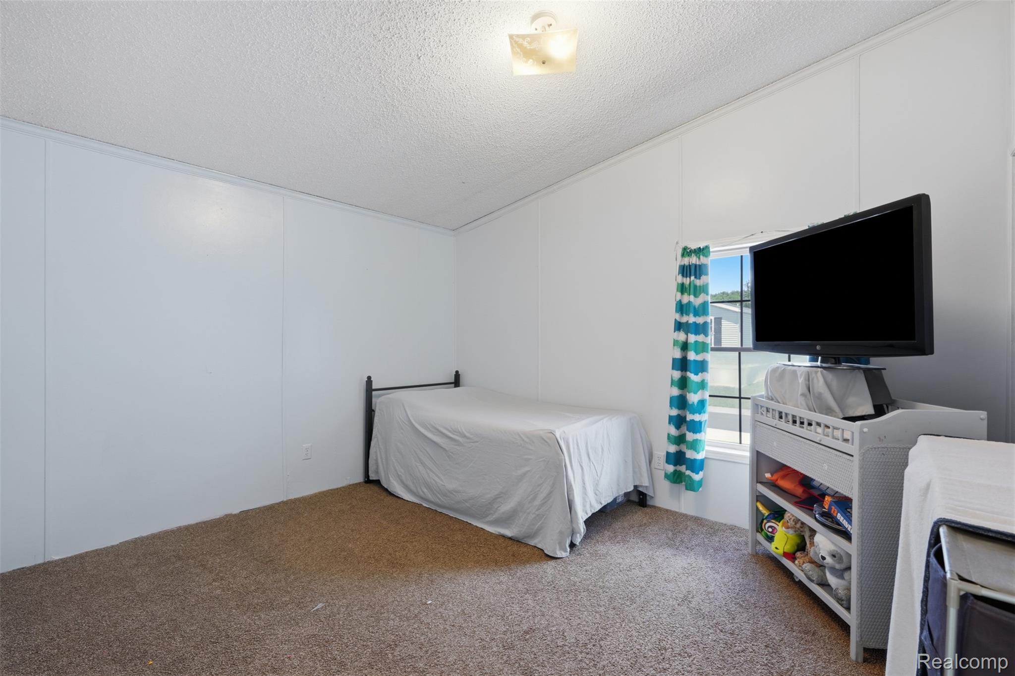 28725 Parkview Property Photo 22
