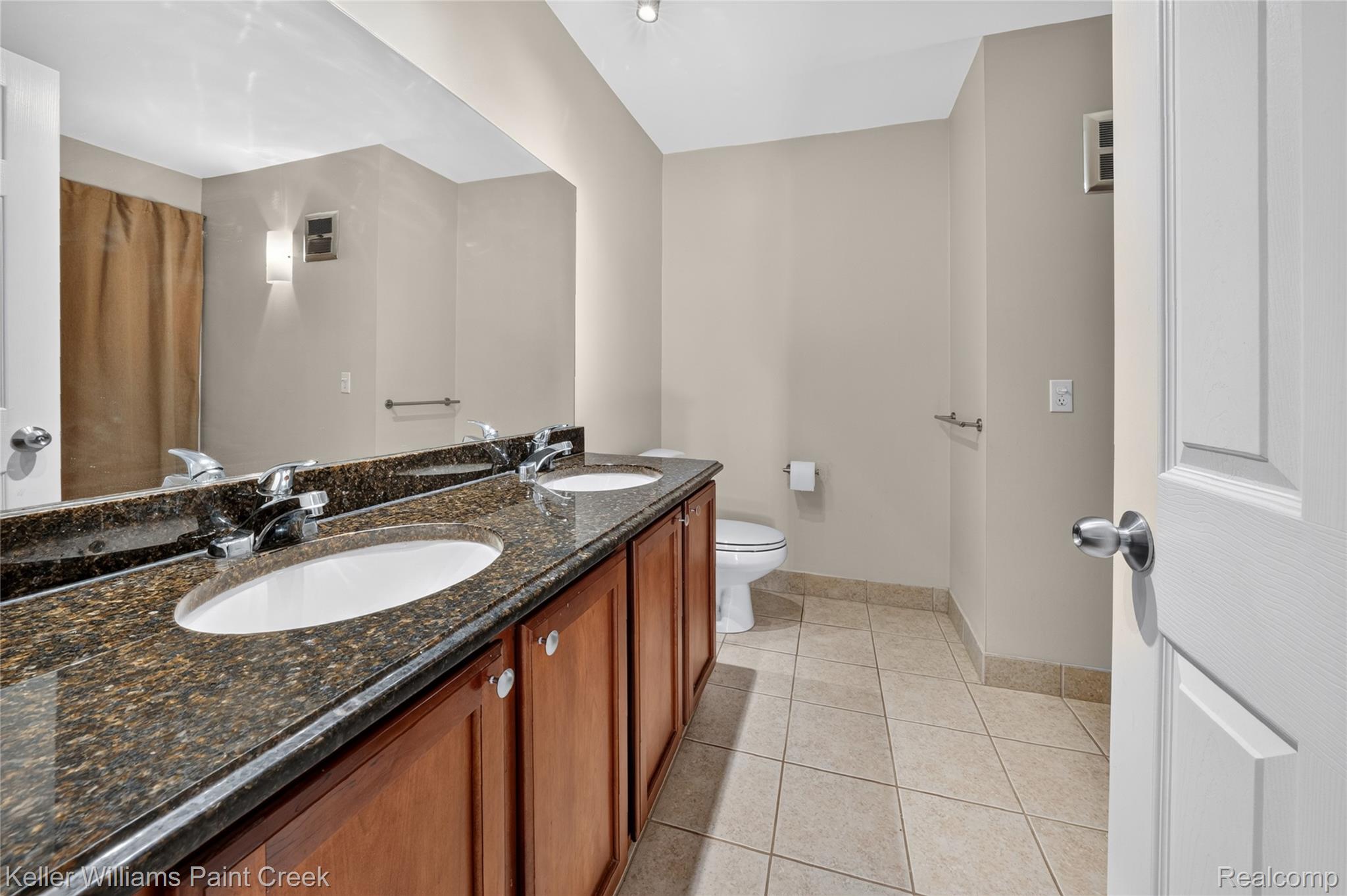 2309 Walton Boulevard 36 Property Photo 17