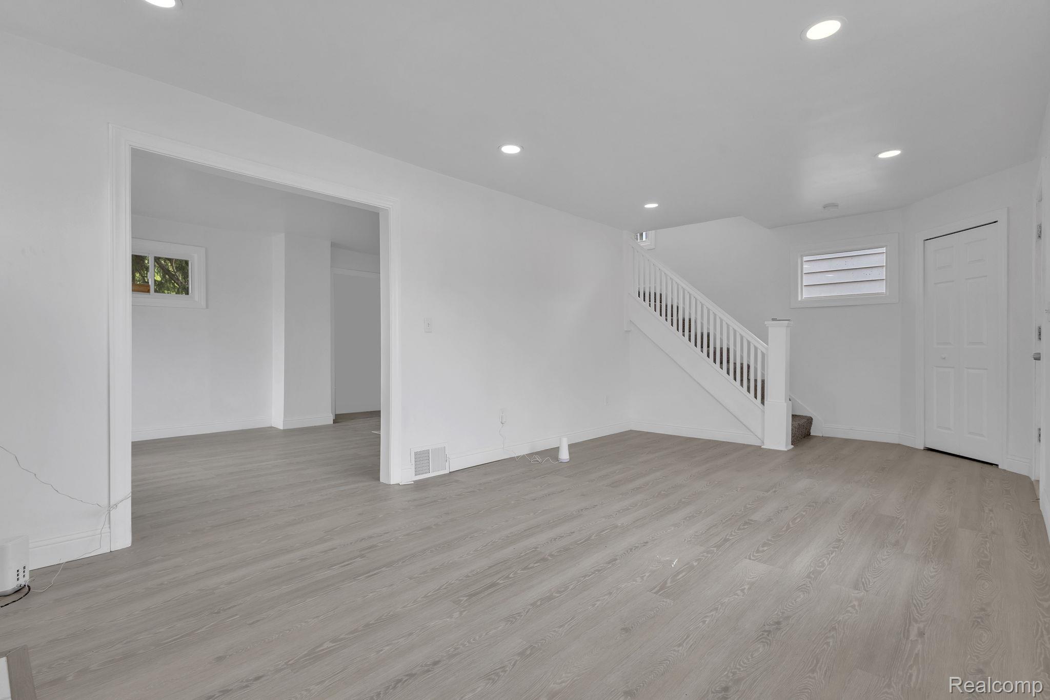 12796 Cherrylawn Street Property Photo 12