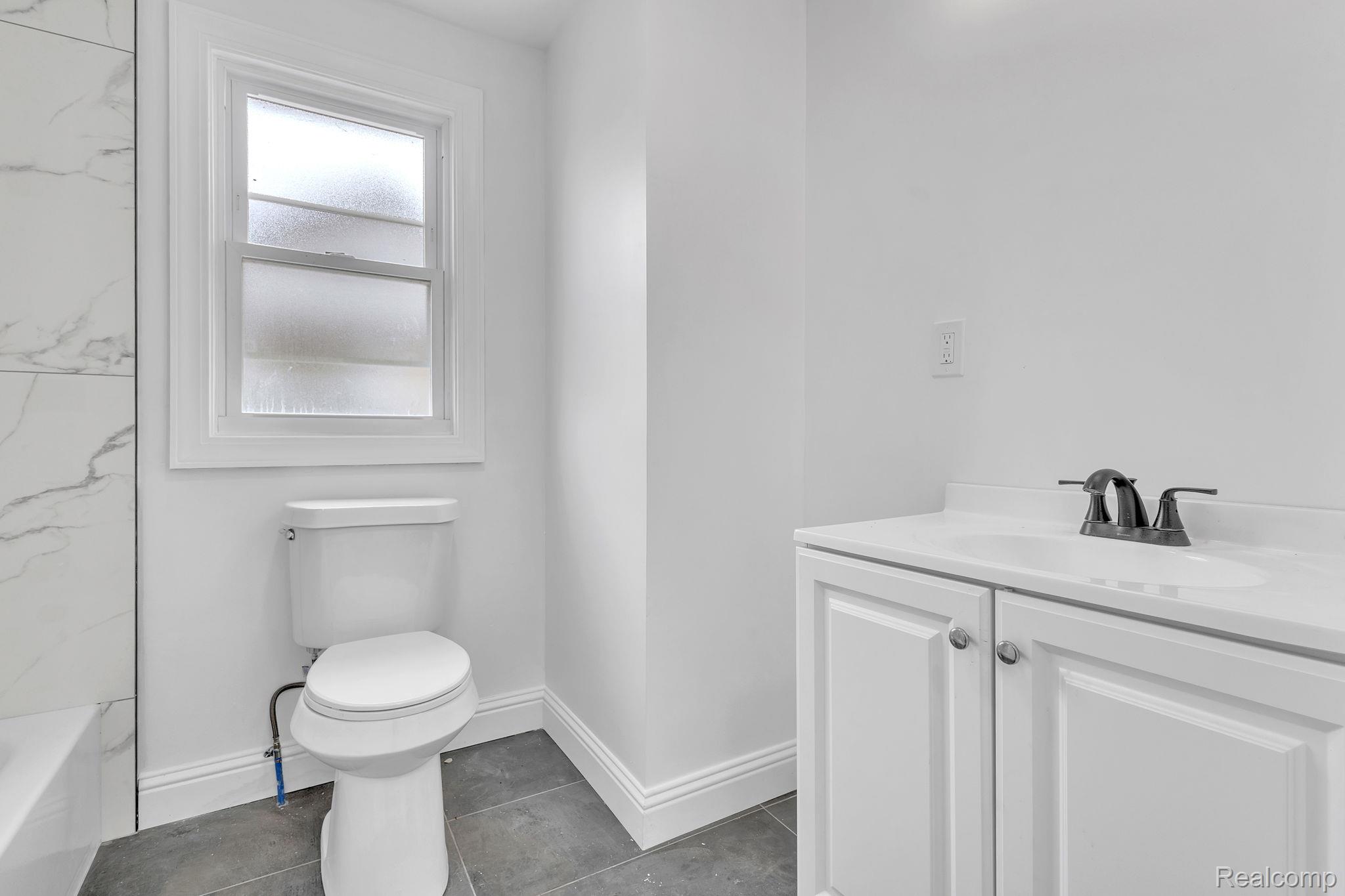 12796 Cherrylawn Street Property Photo 24