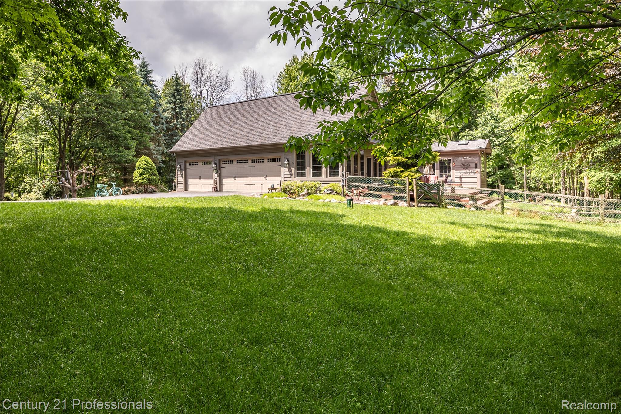 9200 Fox Hollow Road Property Photo 49