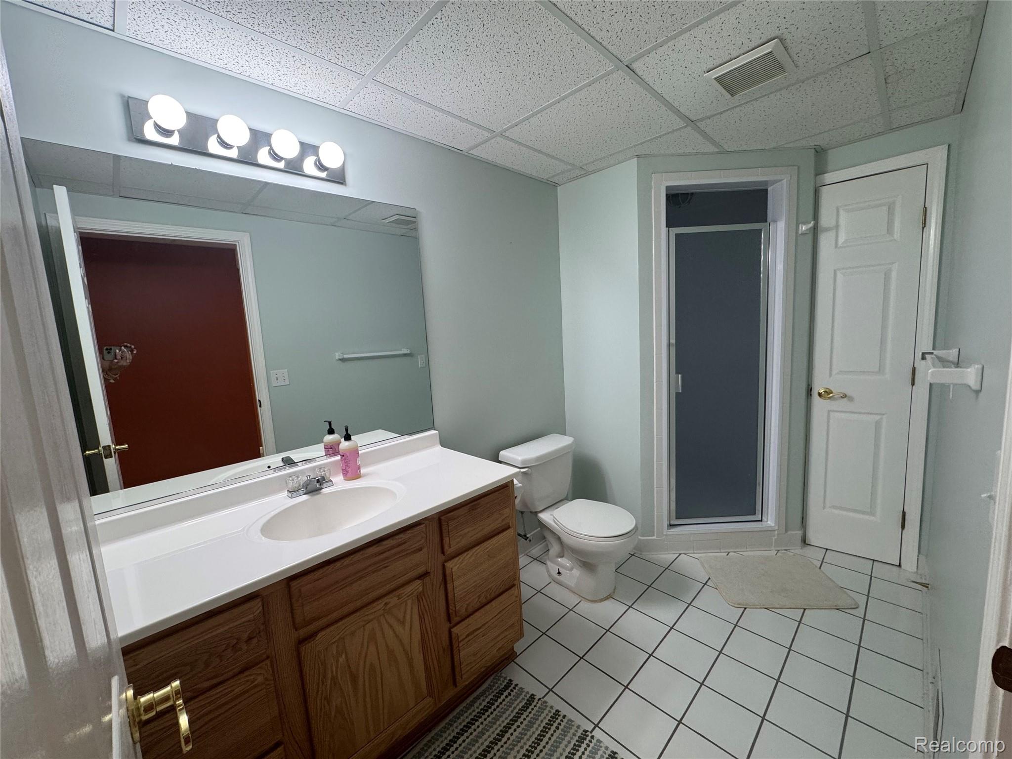 5708 Berwick Court Property Photo 30