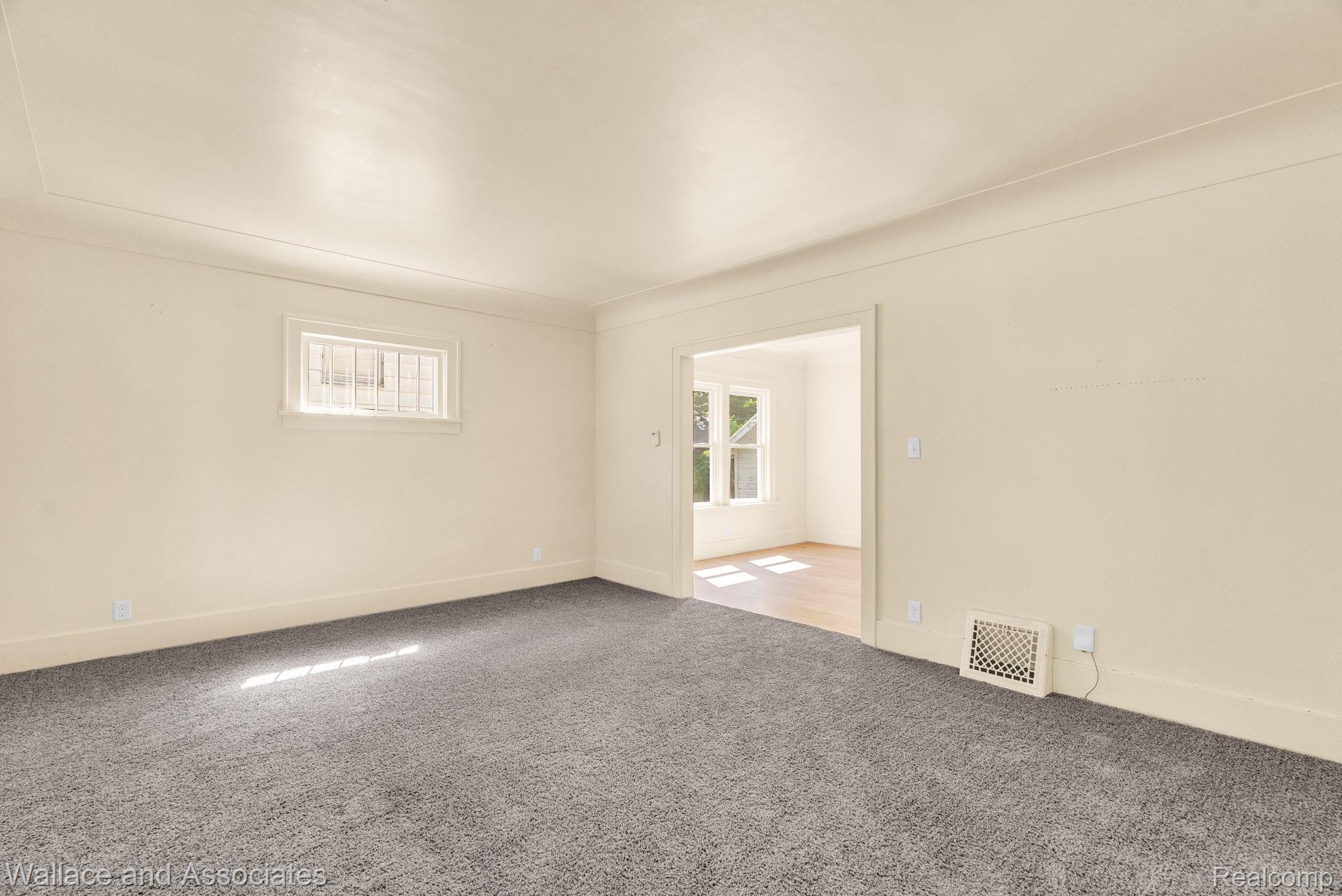 1222 Minnie Street Property Photo 9