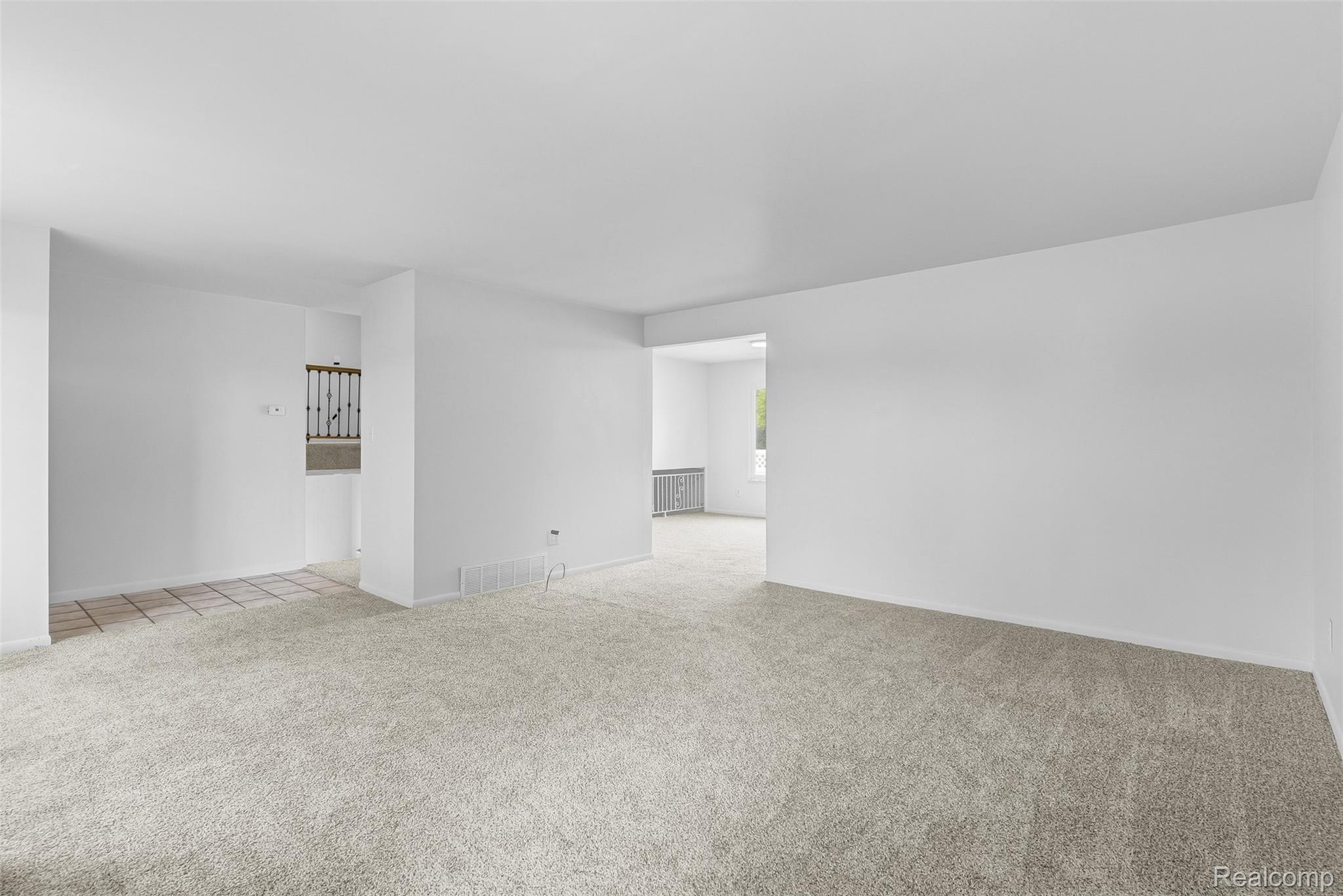 5120 Hillcrest Circle Property Photo 14