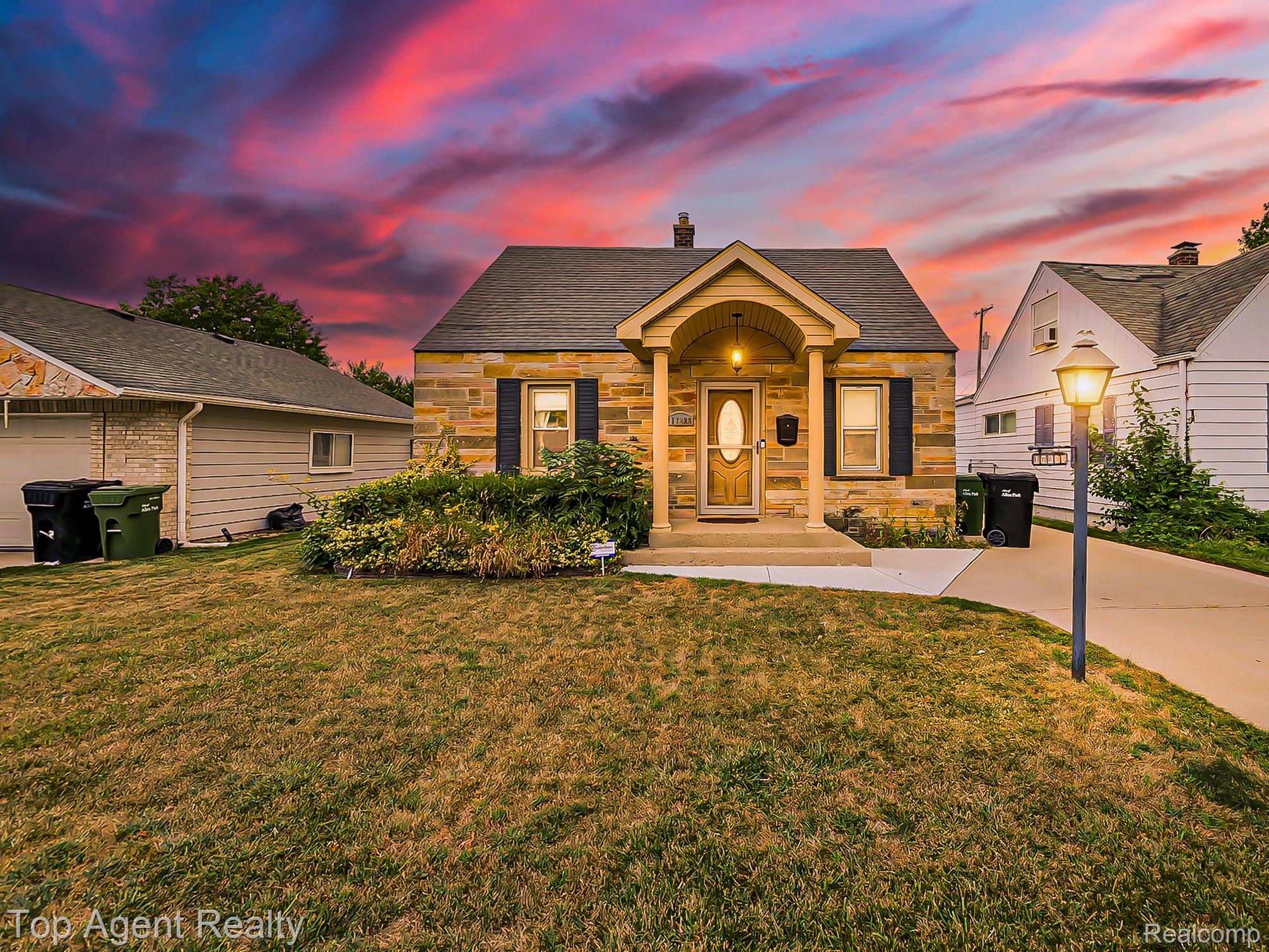 17236 Euclid Avenue Property Photo 1