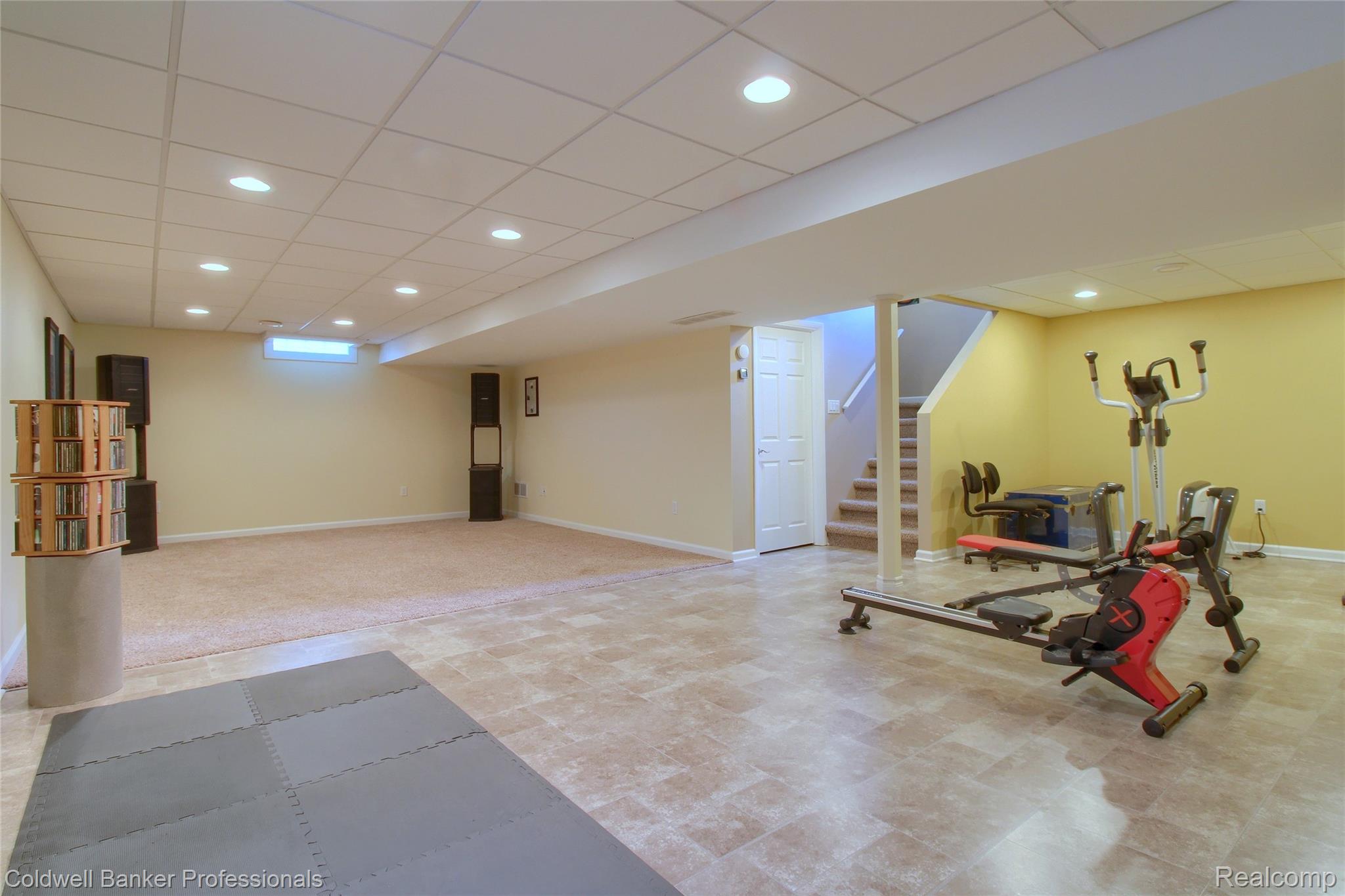 7749 Dover Drive Property Photo 28