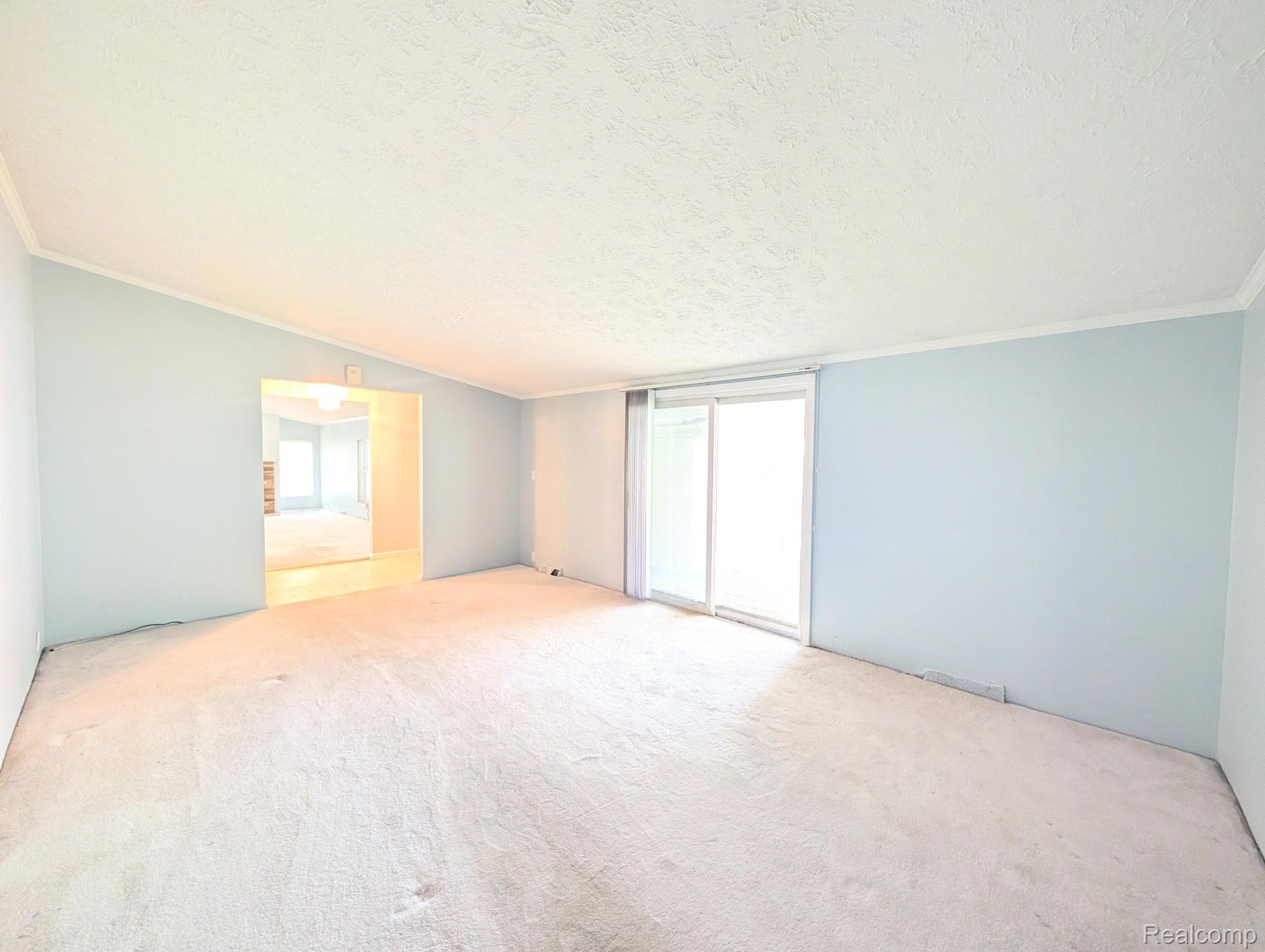 9 Brookfield Property Photo 5