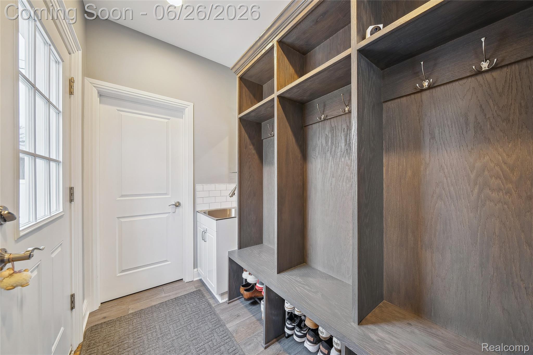 861 Coolidge Road Property Photo 16
