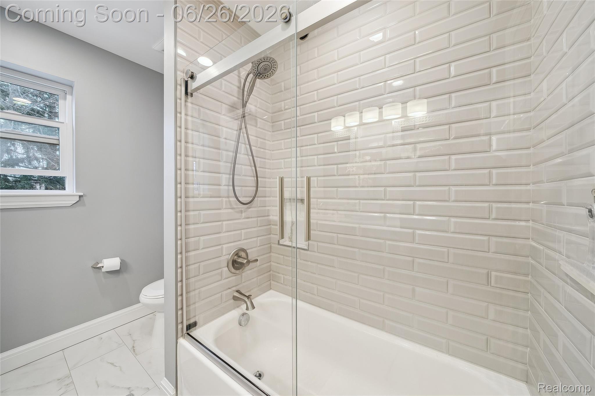 861 Coolidge Road Property Photo 21