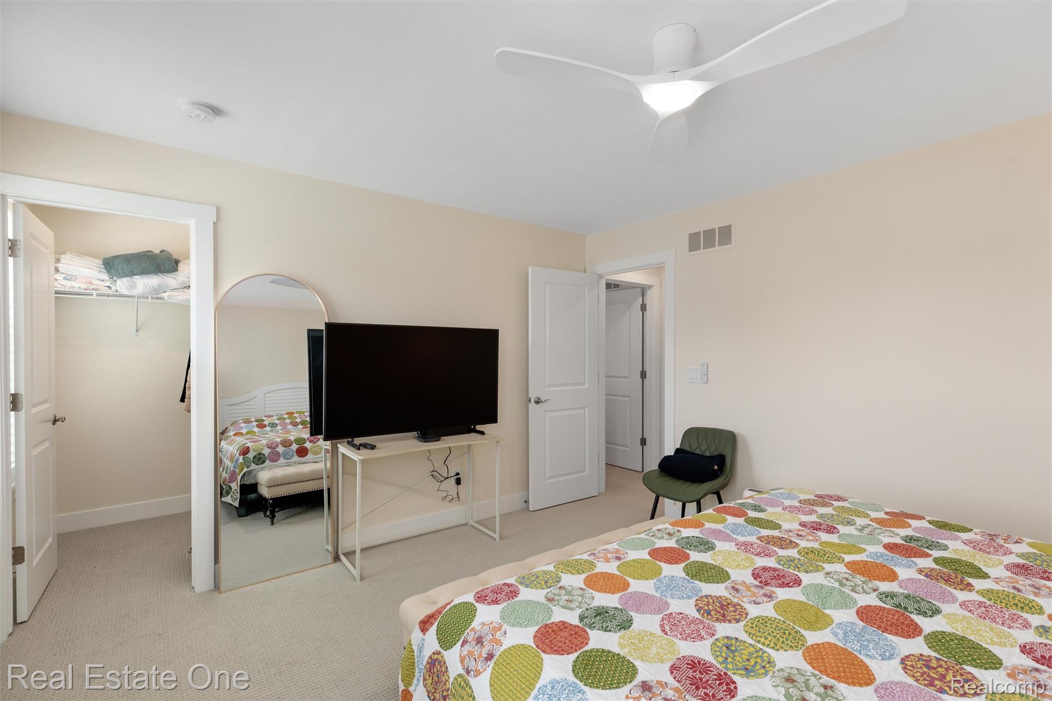 5318 Trail Vista Drive Property Photo 24