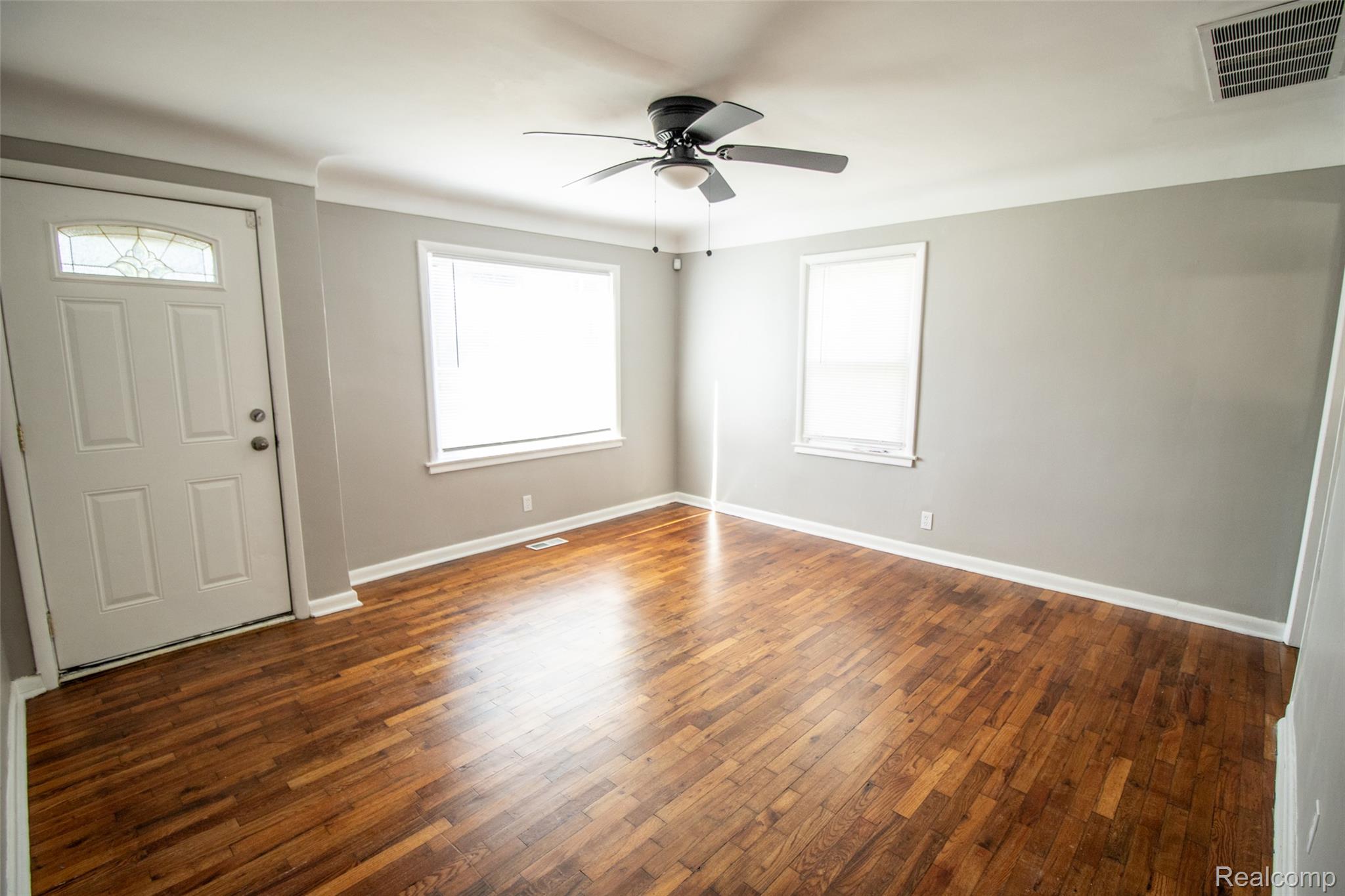 2829 Chicago Boulevard Property Photo 6