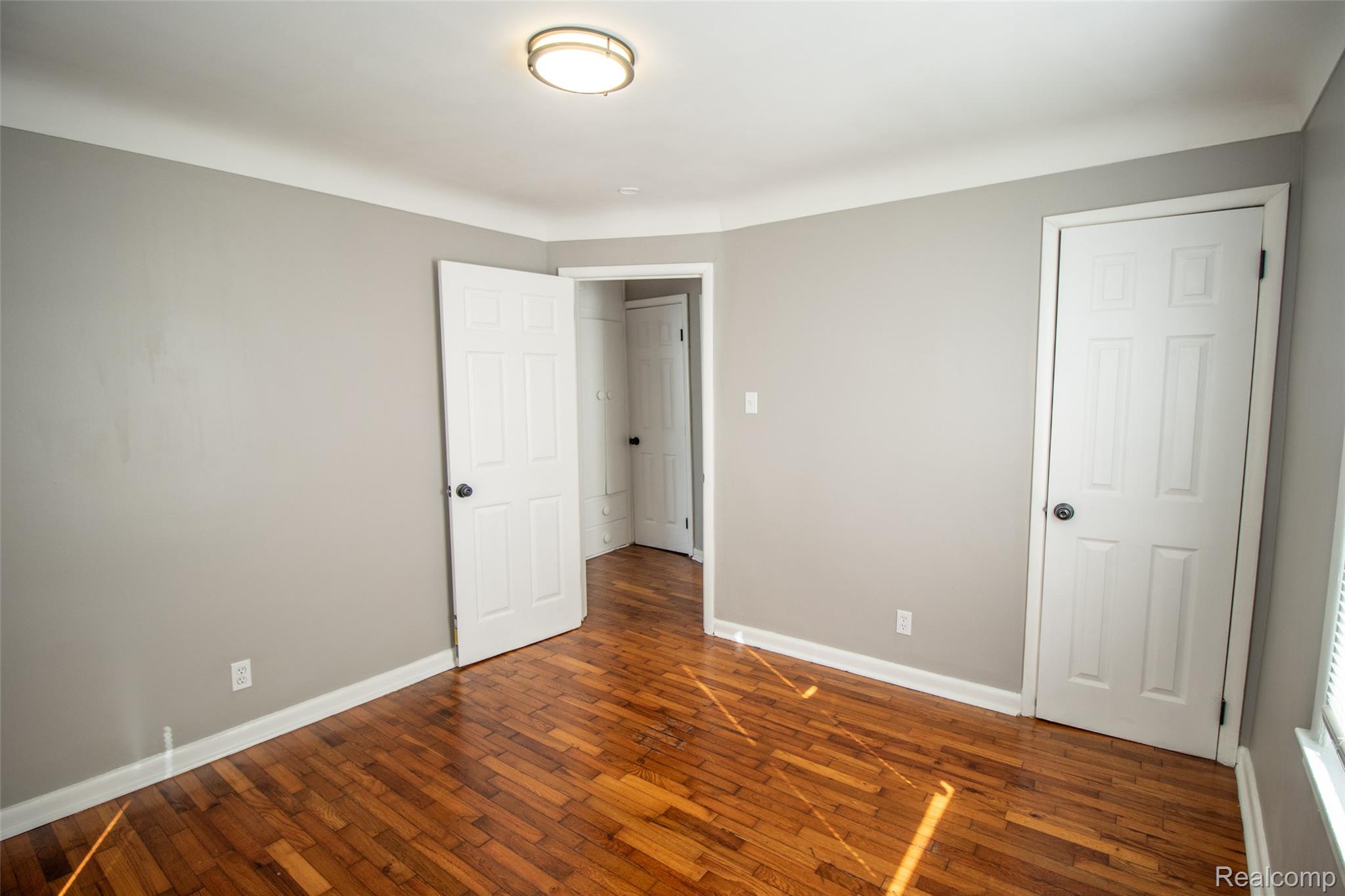 2829 Chicago Boulevard Property Photo 9