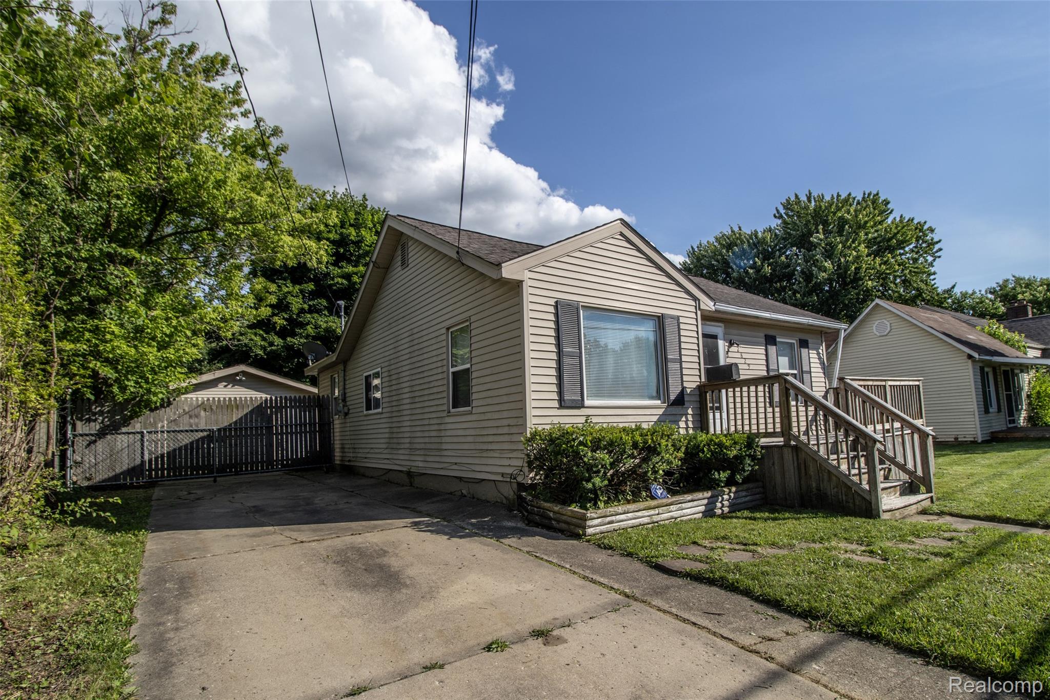 2829 Chicago Boulevard Property Photo 16