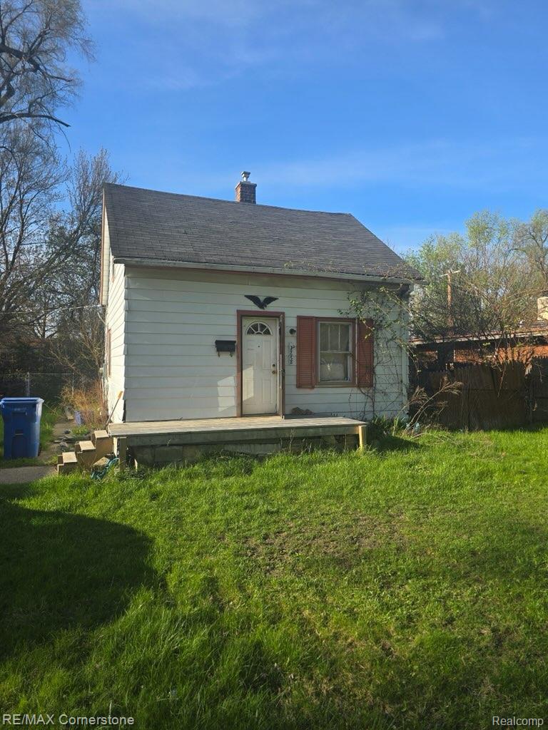 28658 Glenwood Street Property Photo 1