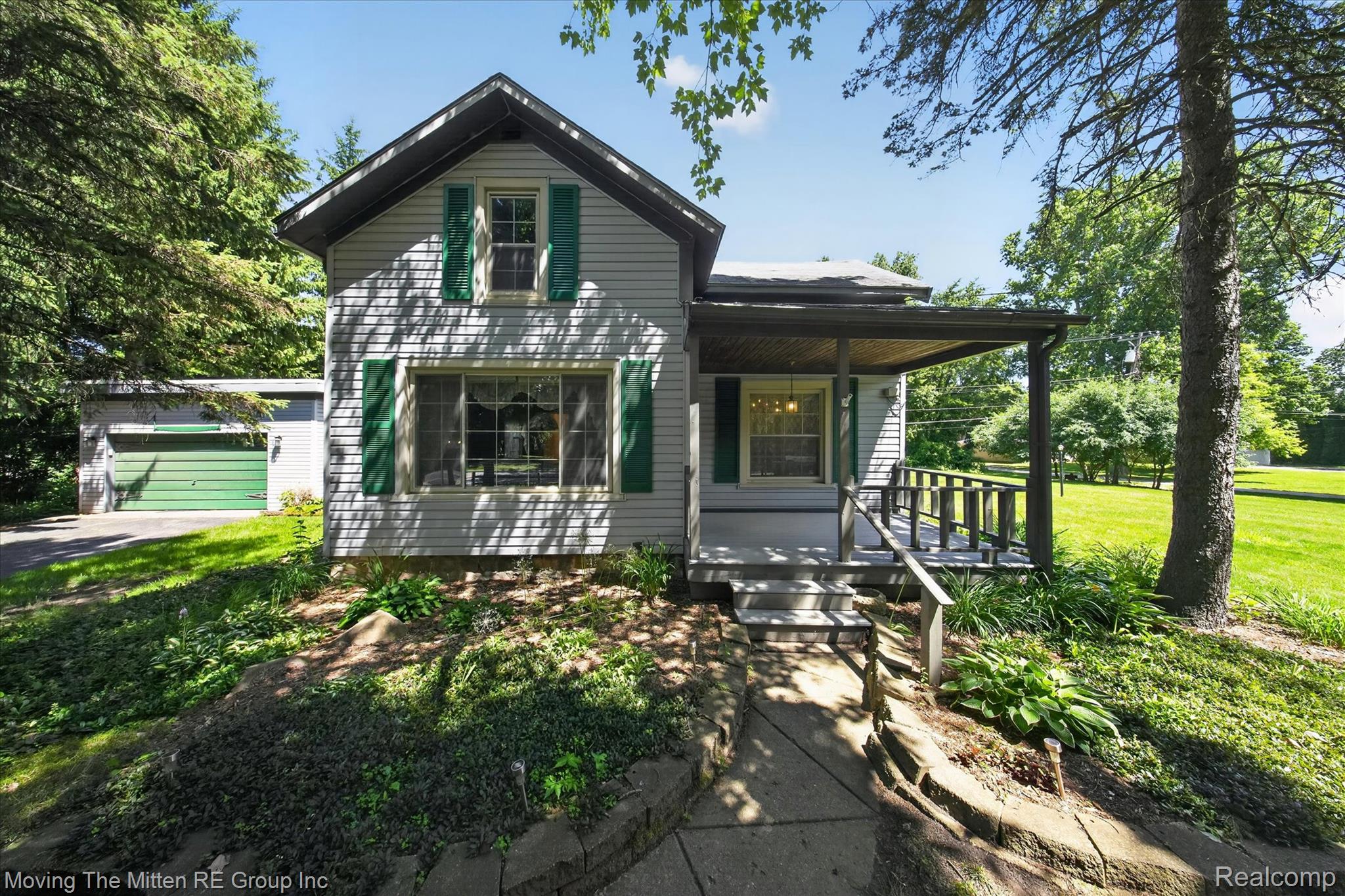 46800 W 11 Mile Road Property Photo 1