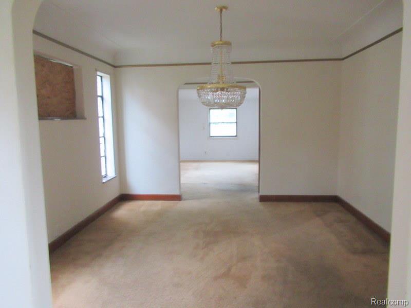 4650 Devonshire Road Property Photo 7