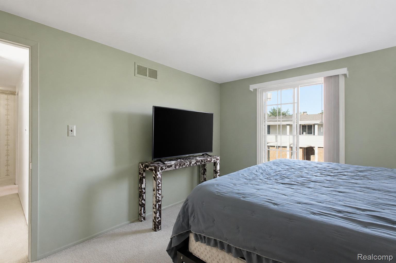 11606 Meadow Lane Drive Property Photo 28