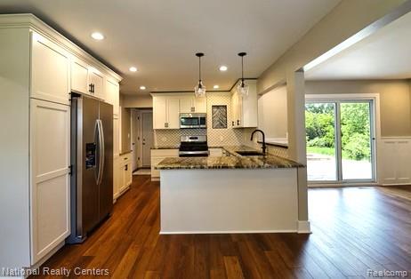 4109 Loves Creek Property Photo 12
