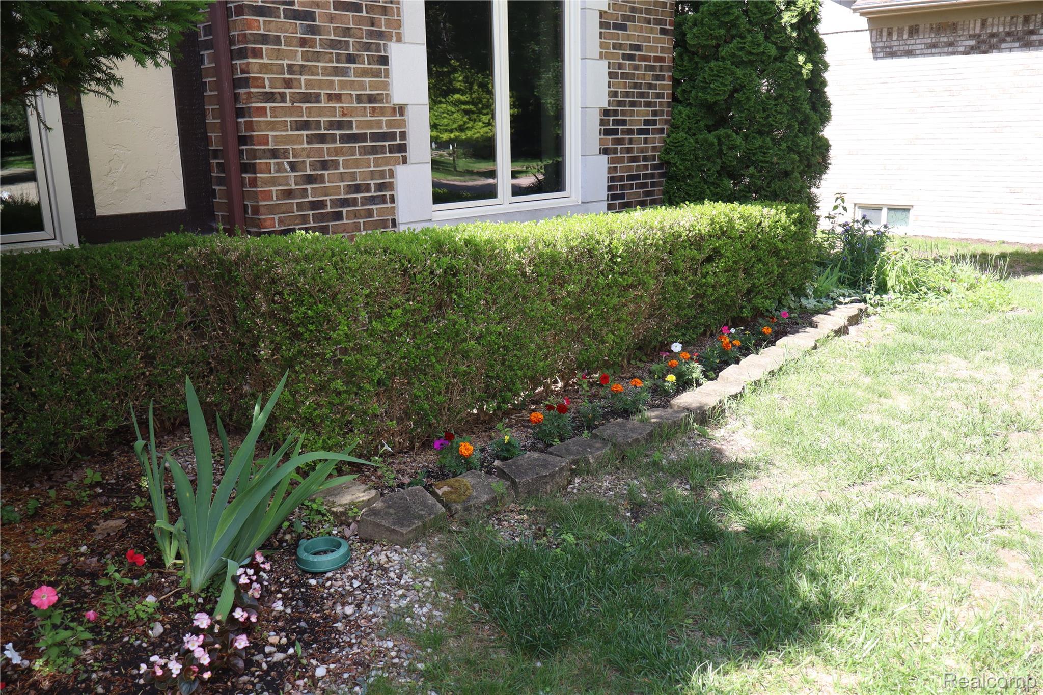 2800 Ranieri Drive Property Photo 6