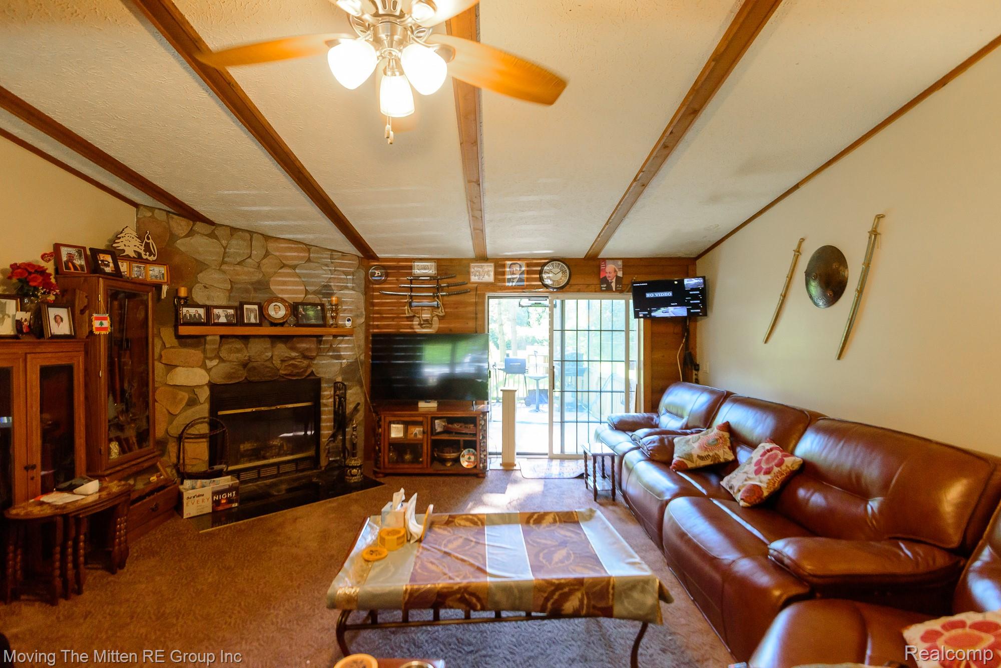 1422 Ridge Road Property Photo 6