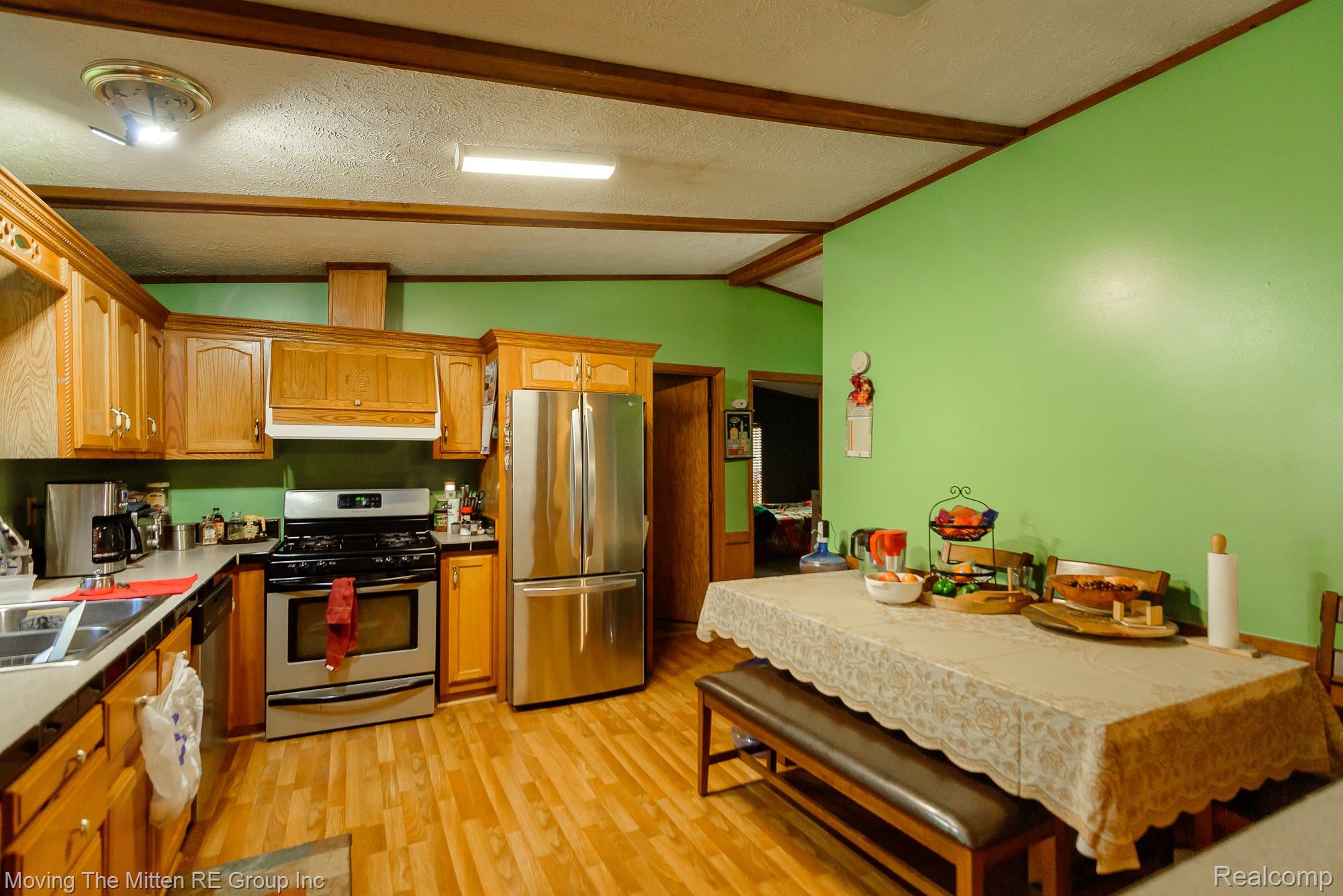 1422 Ridge Road Property Photo 9