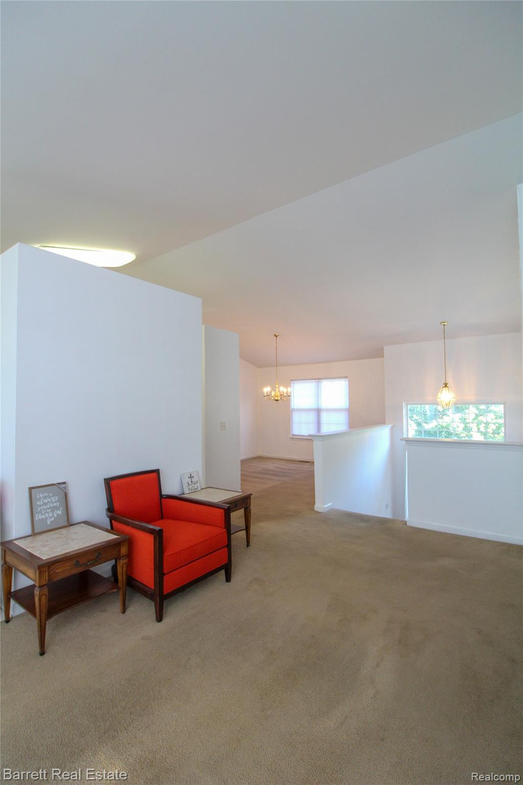 39119 Clocktower Drive Property Photo 7