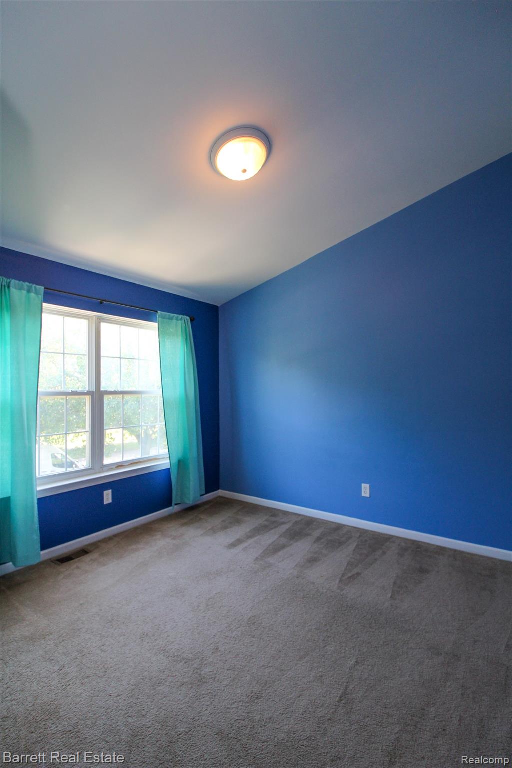 39119 Clocktower Drive Property Photo 17