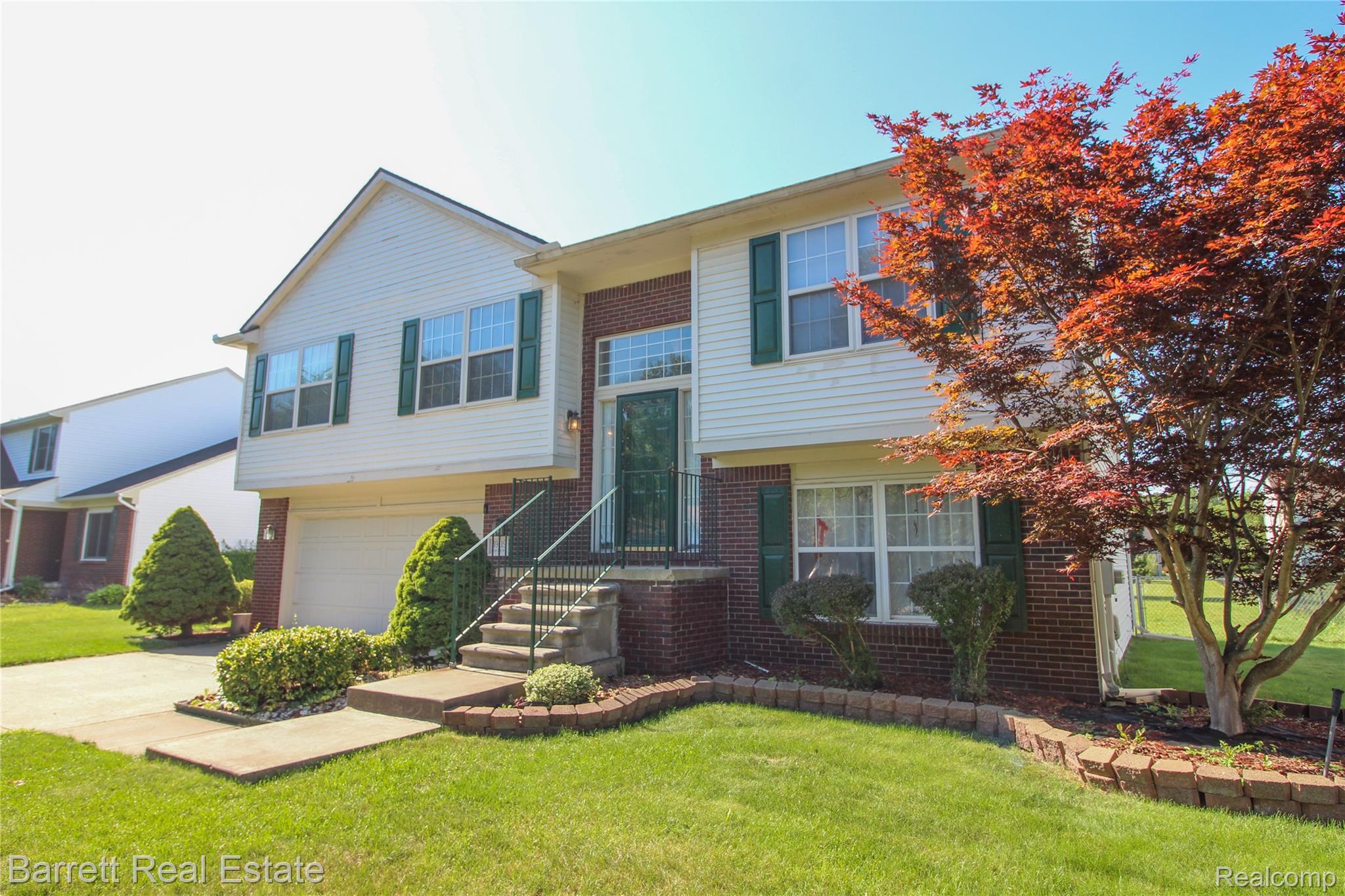 39119 Clocktower Drive Property Photo 25
