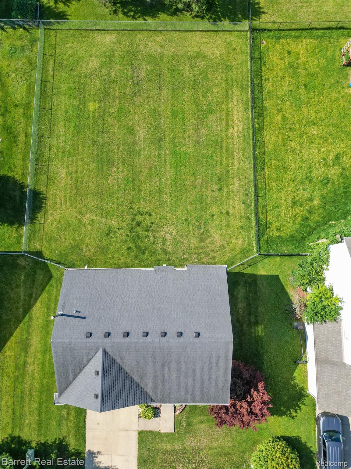 39119 Clocktower Drive Property Photo 35