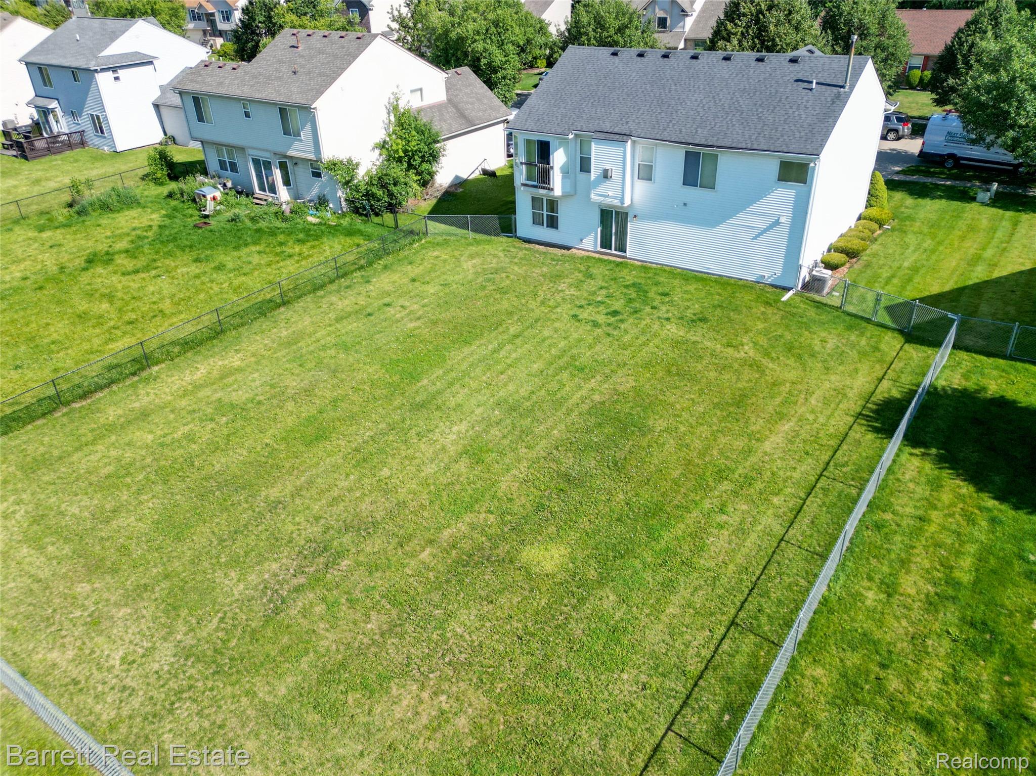 39119 Clocktower Drive Property Photo 37